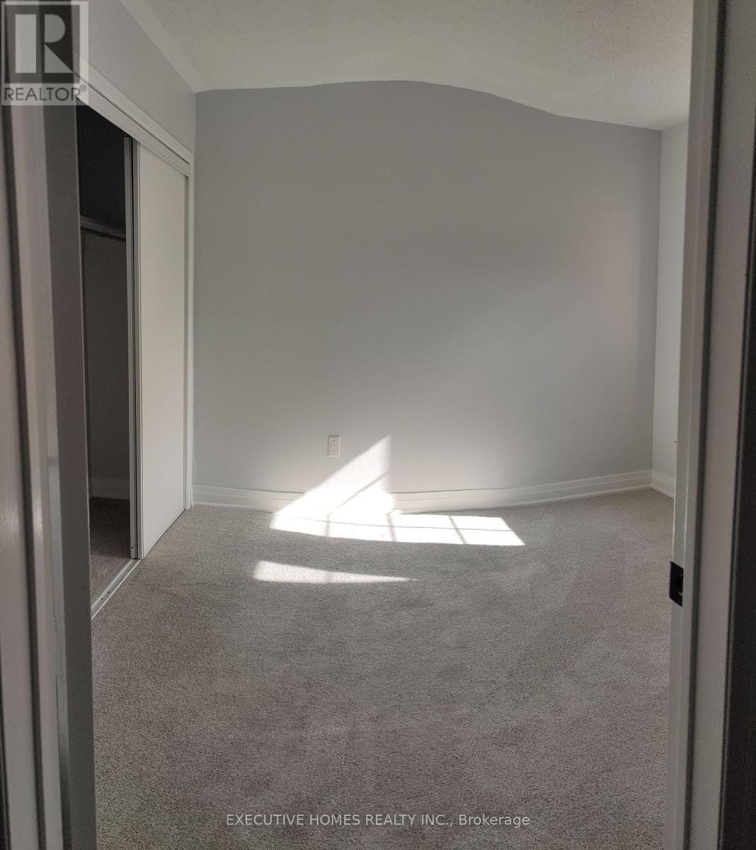 60 - 2665 Thomas Street, Mississauga, Ontario  L5M 6G6 - Photo 21 - W12477275
