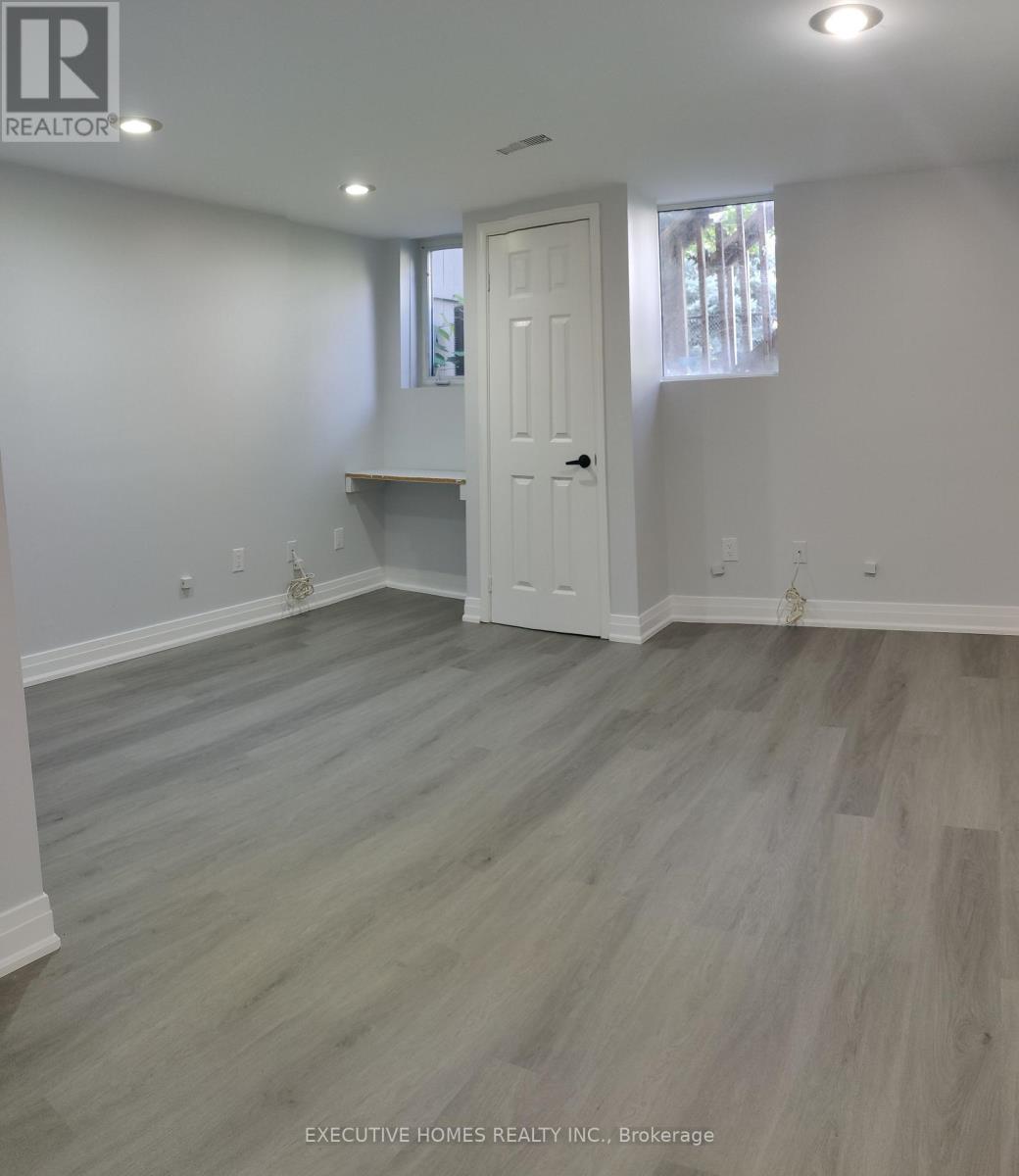 60 - 2665 Thomas Street, Mississauga, Ontario  L5M 6G6 - Photo 25 - W12477275