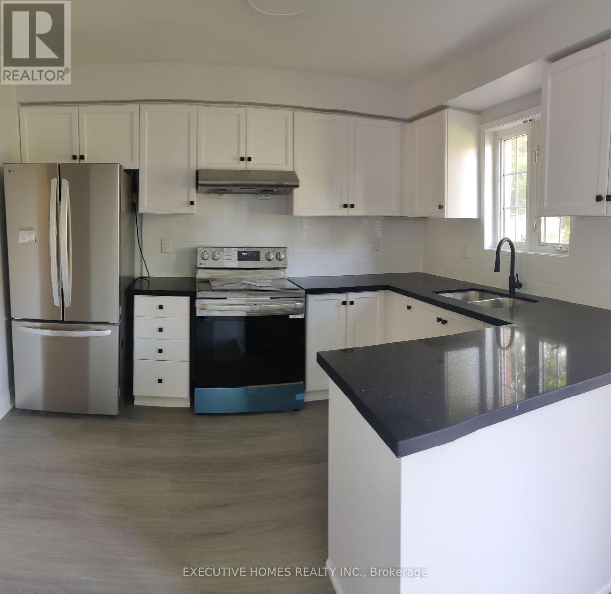 60 - 2665 Thomas Street, Mississauga, Ontario  L5M 6G6 - Photo 8 - W12477275