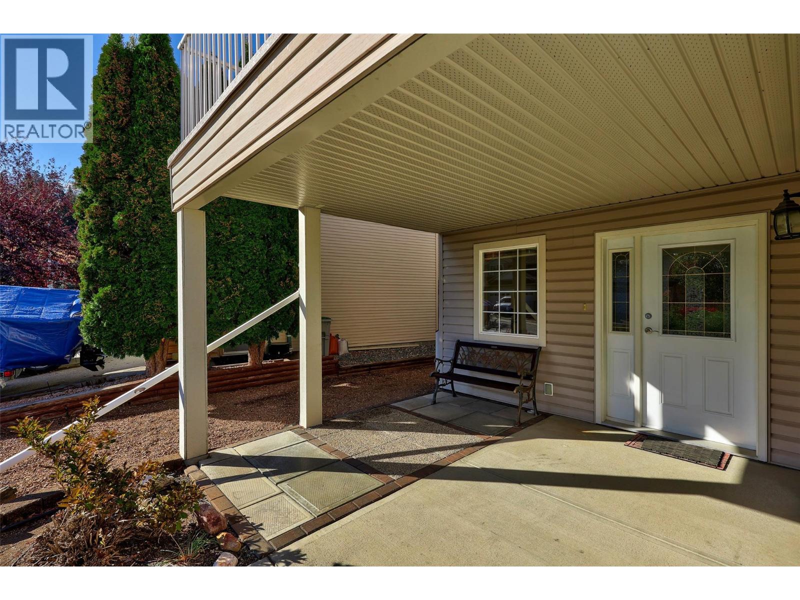 2434 Abbeyglen Way, Kamloops, British Columbia  V1S 1Y7 - Photo 11 - 10366652