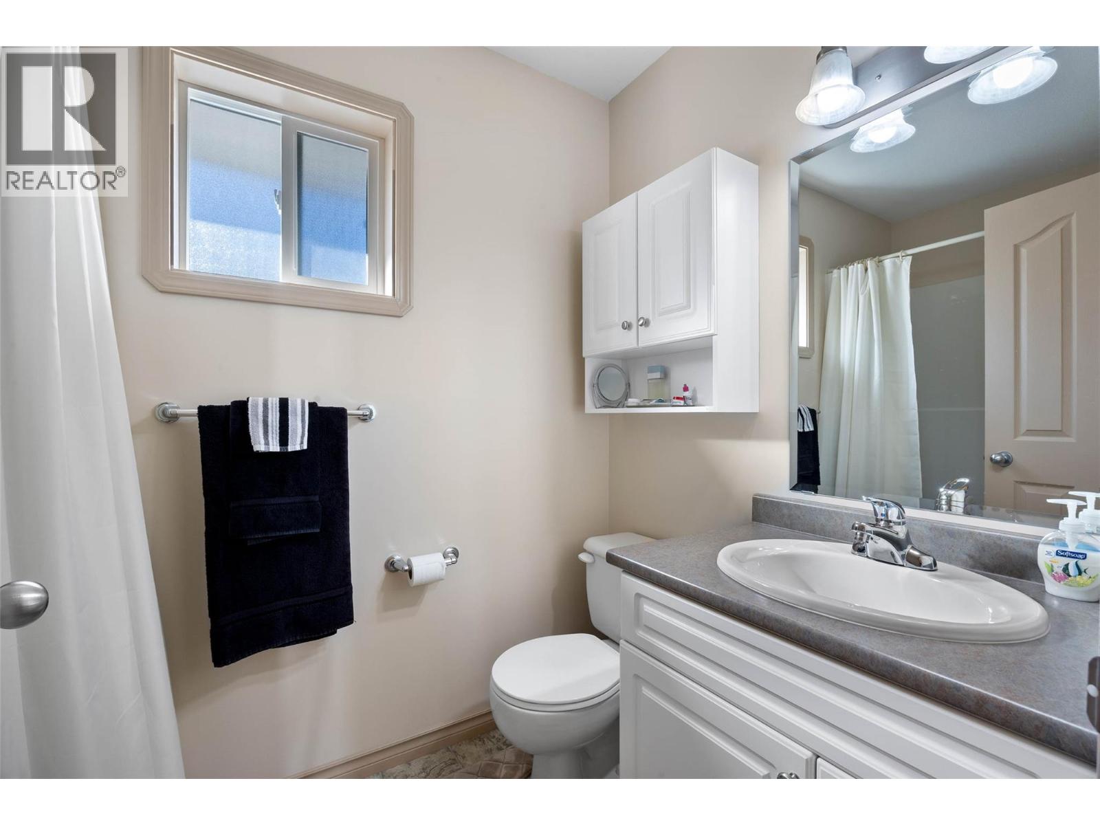2434 Abbeyglen Way, Kamloops, British Columbia  V1S 1Y7 - Photo 26 - 10366652