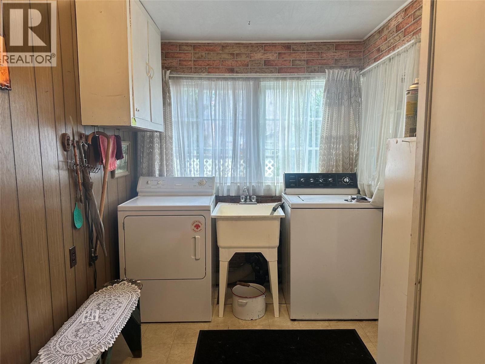 8267 Riverside Drive, Grand Forks, British Columbia  V0H 1H0 - Photo 10 - 10366567