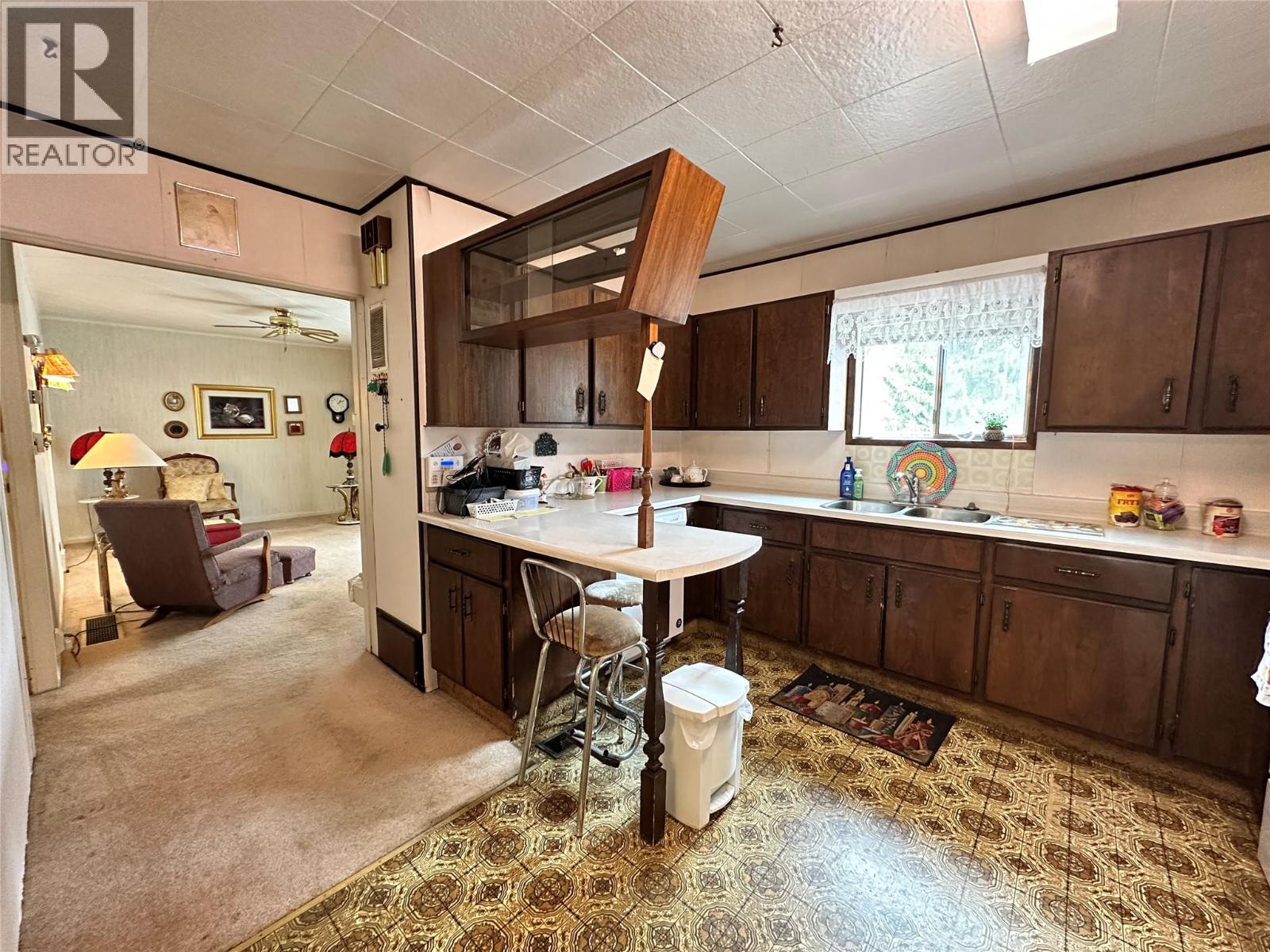 8267 Riverside Drive, Grand Forks, British Columbia  V0H 1H0 - Photo 12 - 10366567