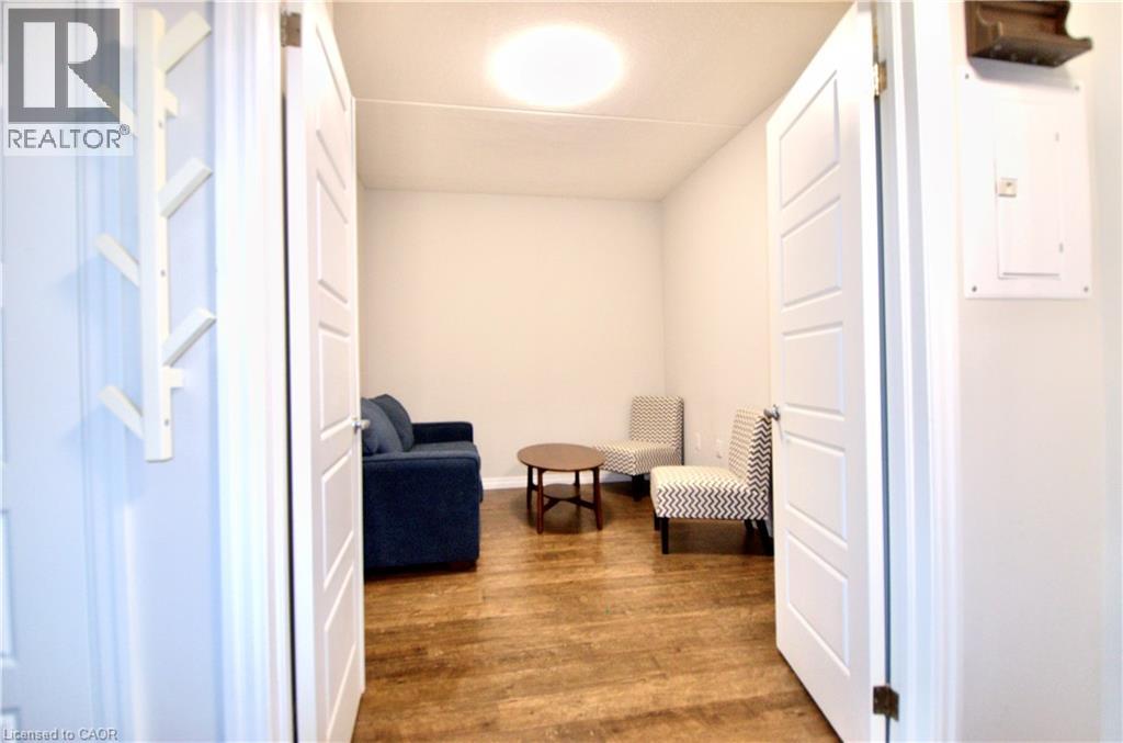 35 Kingsbury Square Unit# 310, Guelph, Ontario  N1L 0J4 - Photo 15 - 40781044