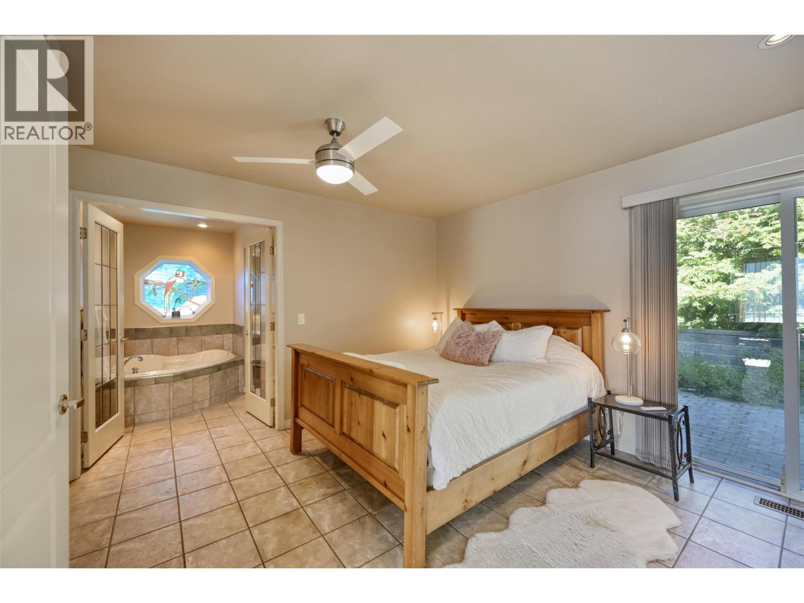 12975 Pixton Road, Lake Country, British Columbia  V4V 1C9 - Photo 9 - 10366000