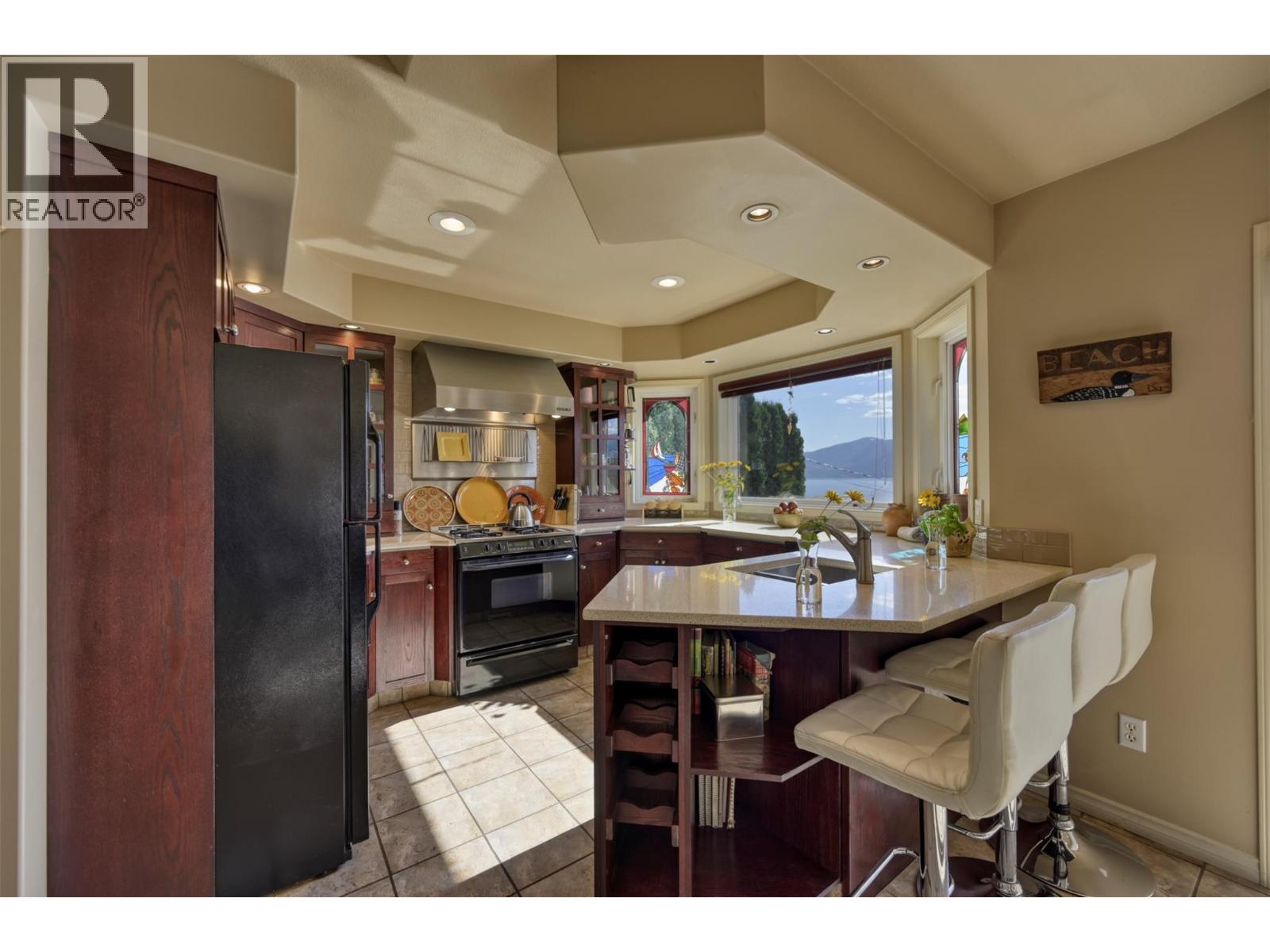 12975 Pixton Road, Lake Country, British Columbia  V4V 1C9 - Photo 5 - 10366000
