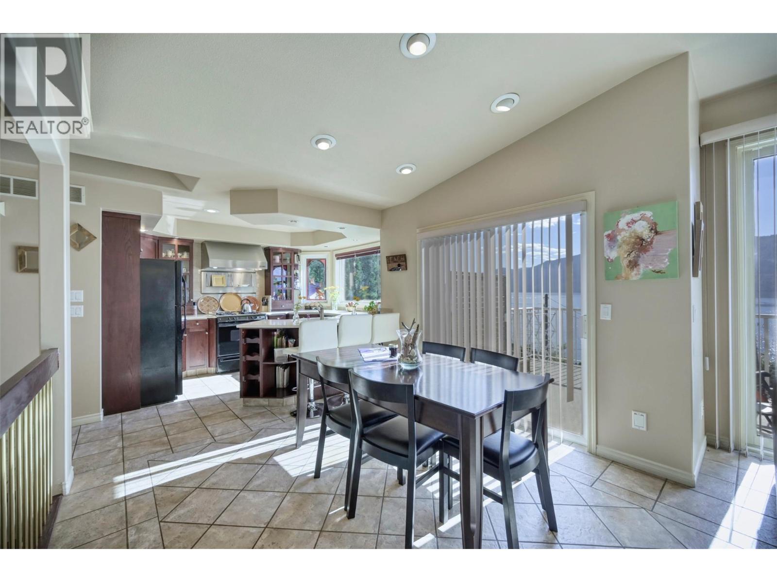 12975 Pixton Road, Lake Country, British Columbia  V4V 1C9 - Photo 6 - 10366000