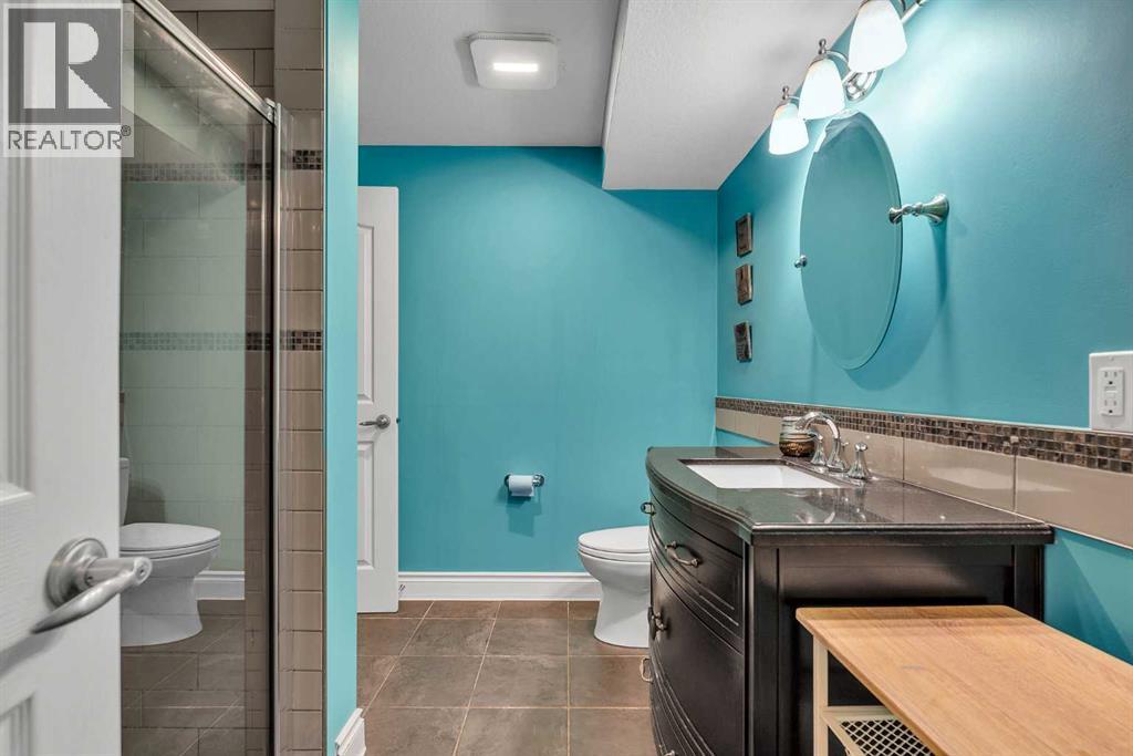 109 Royal Crest Terrace Nw, Calgary, Alberta  T3G 4M2 - Photo 41 - A2258958