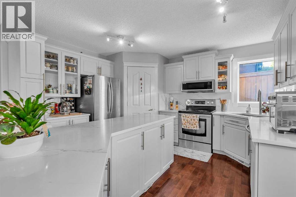 109 Royal Crest Terrace Nw, Calgary, Alberta  T3G 4M2 - Photo 15 - A2258958