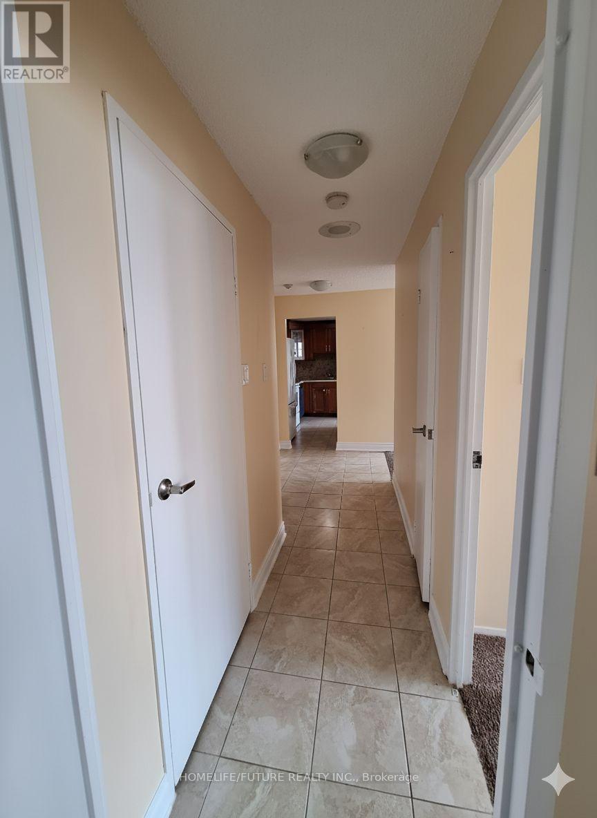1708 - 3695 Kaneff Crescent, Mississauga, Ontario  L5A 4B6 - Photo 11 - W12479400