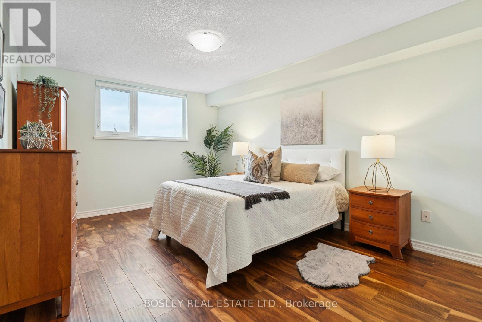 1108 - 250 Scarlett Road, Toronto, Ontario  M6N 4X5 - Photo 20 - W12479408