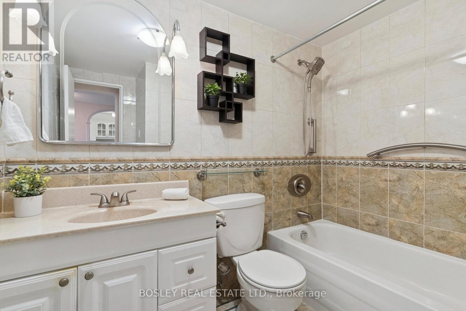 1108 - 250 Scarlett Road, Toronto, Ontario  M6N 4X5 - Photo 27 - W12479408