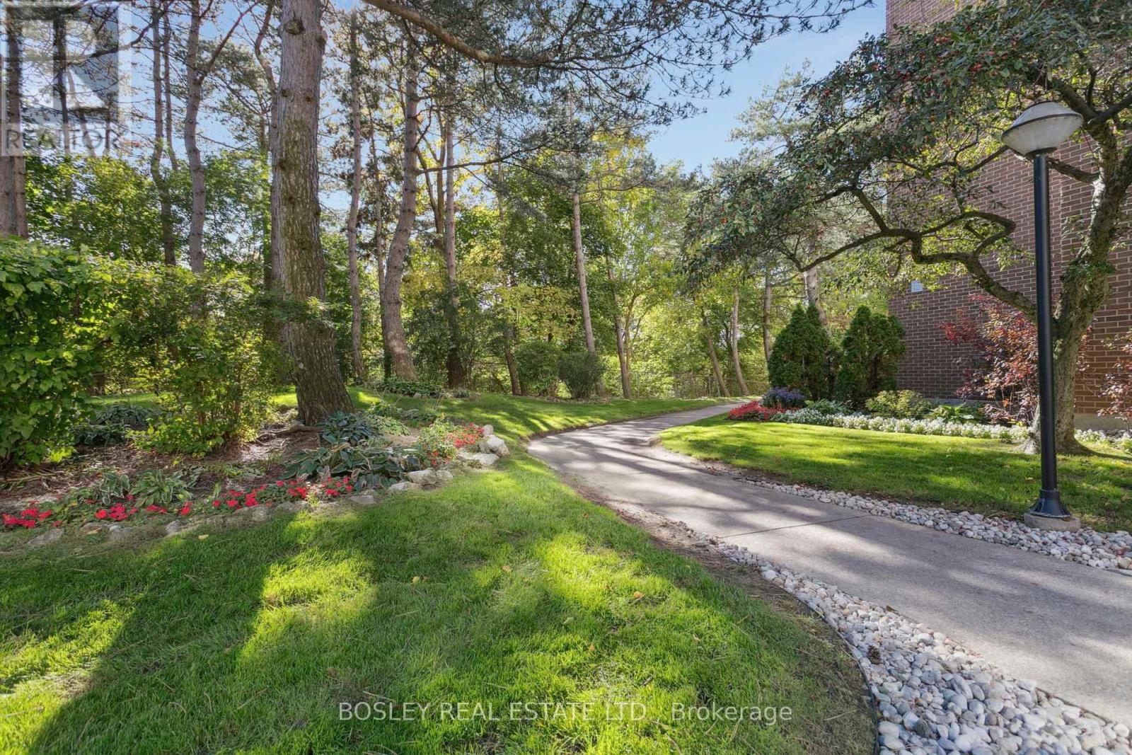 1108 - 250 Scarlett Road, Toronto, Ontario  M6N 4X5 - Photo 37 - W12479408