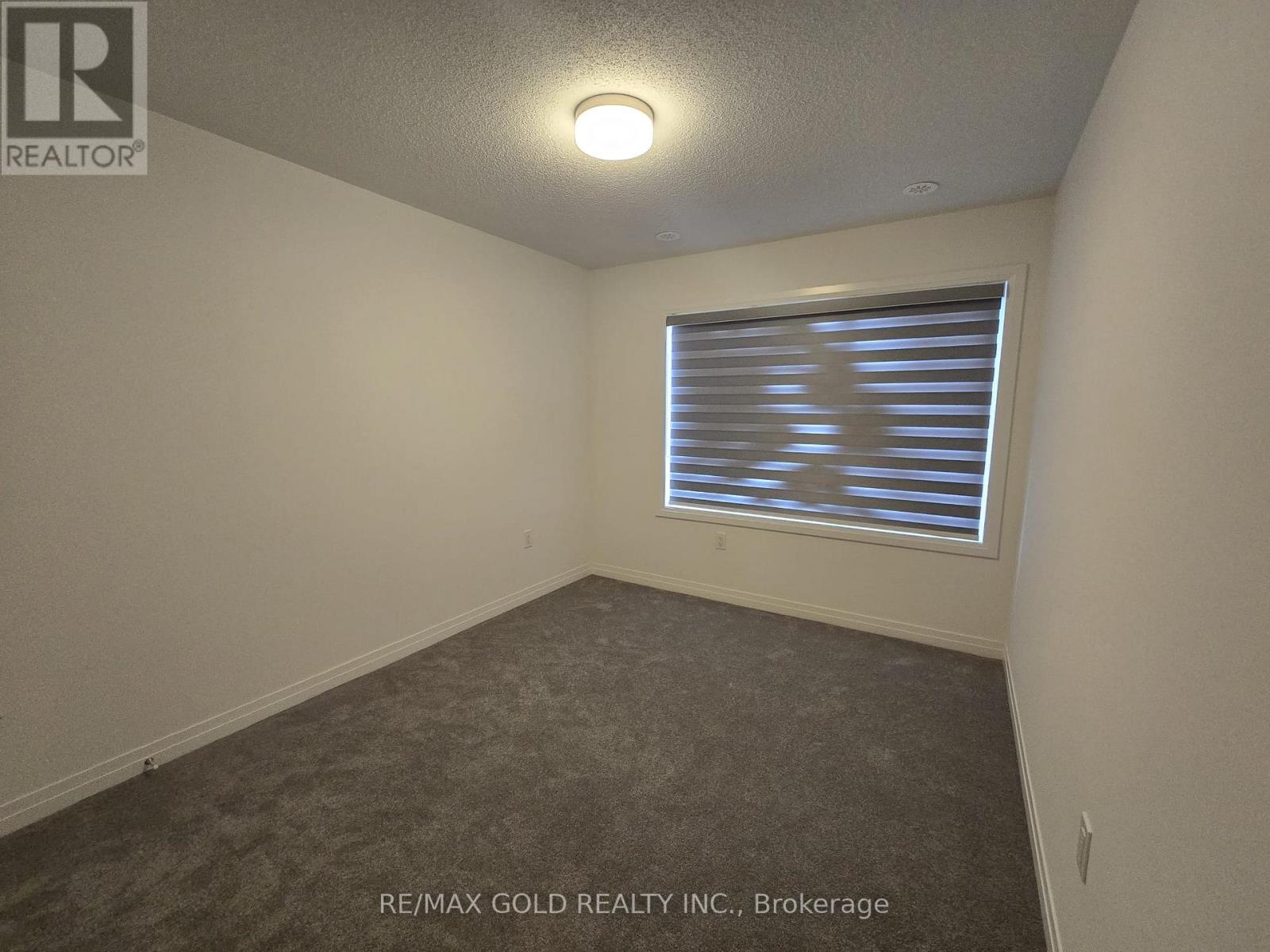 25 Moosehead Drive, Brampton, Ontario  L7A 5L9 - Photo 18 - W12479415