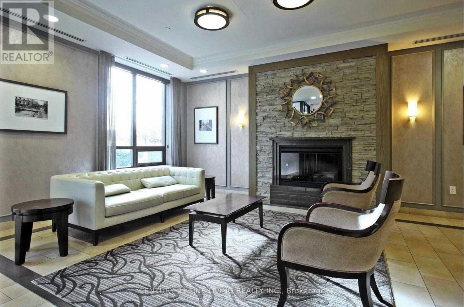 61 Heintzman Street, Toronto, Ontario  M6P 2J7 - Photo 2 - W12479423