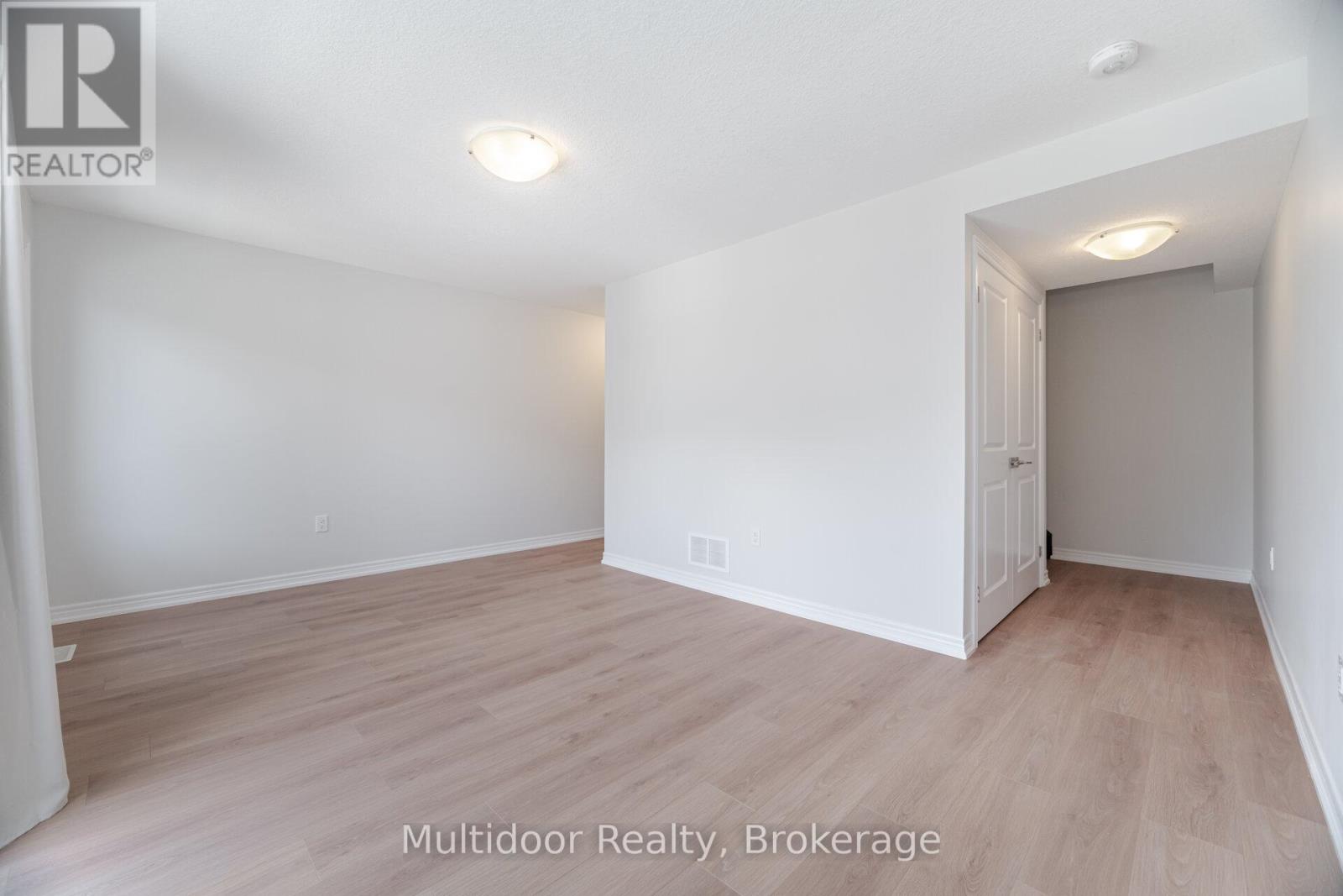 52 - 445 Ontario Street S, Milton, Ontario  L9T 9K4 - Photo 12 - W12479425