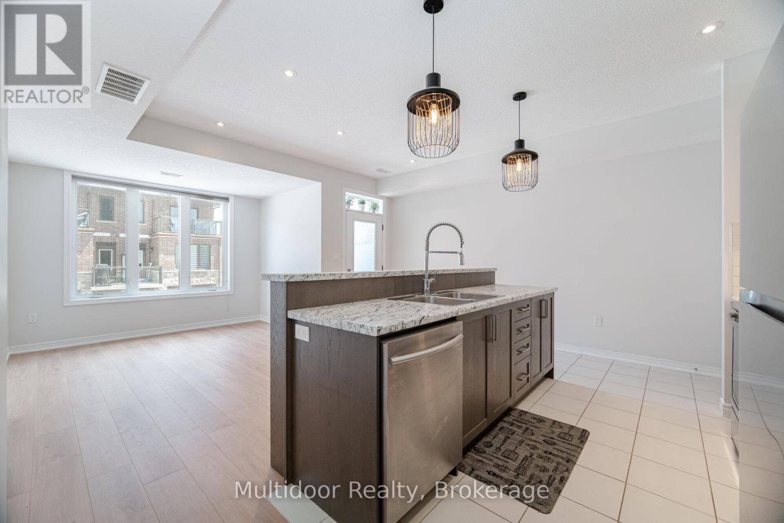 52 - 445 Ontario Street S, Milton, Ontario  L9T 9K4 - Photo 6 - W12479425