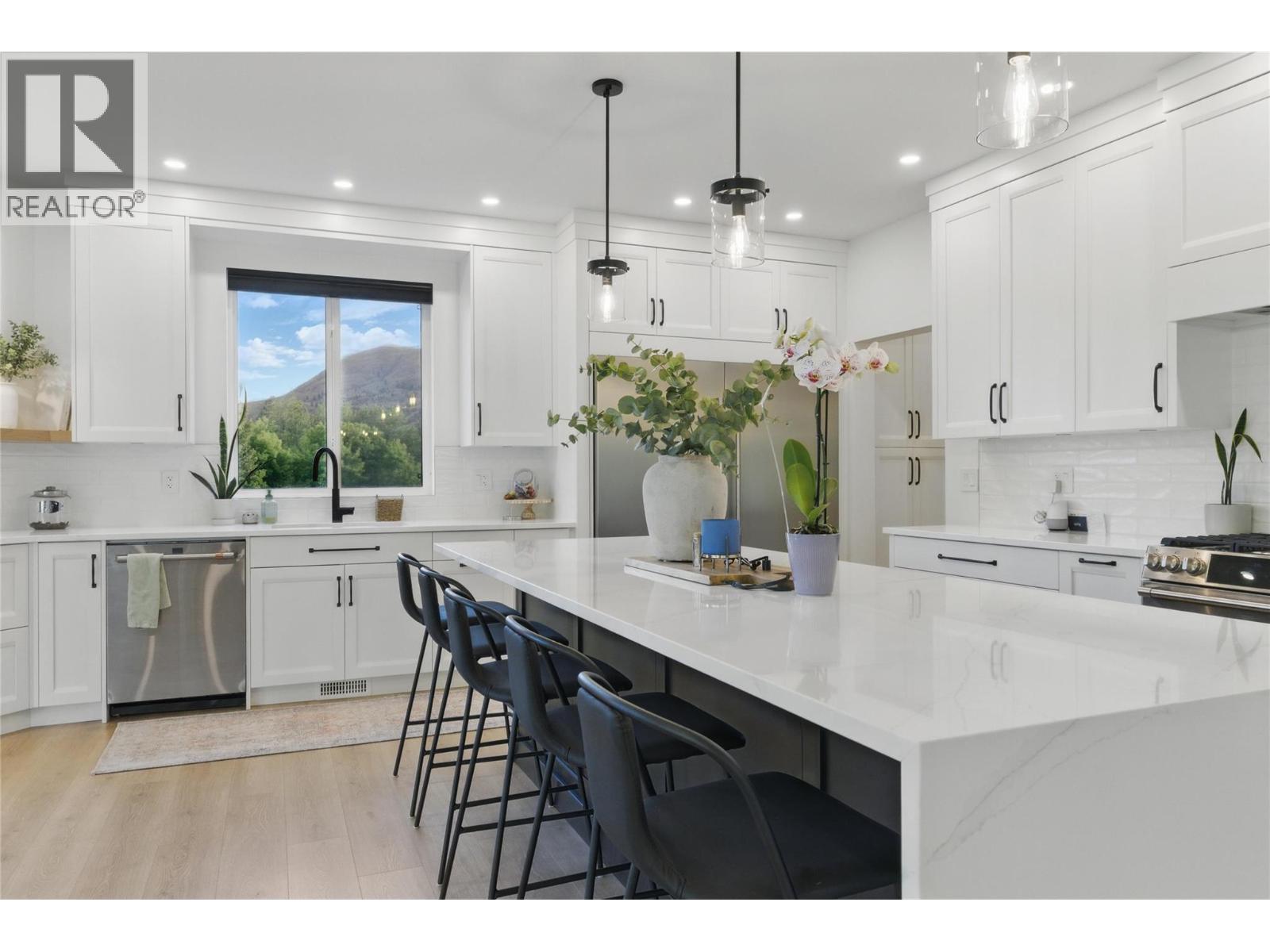 2744 Beachmount Crescent, Kamloops, British Columbia  V2B 0E6 - Photo 16 - 10366625