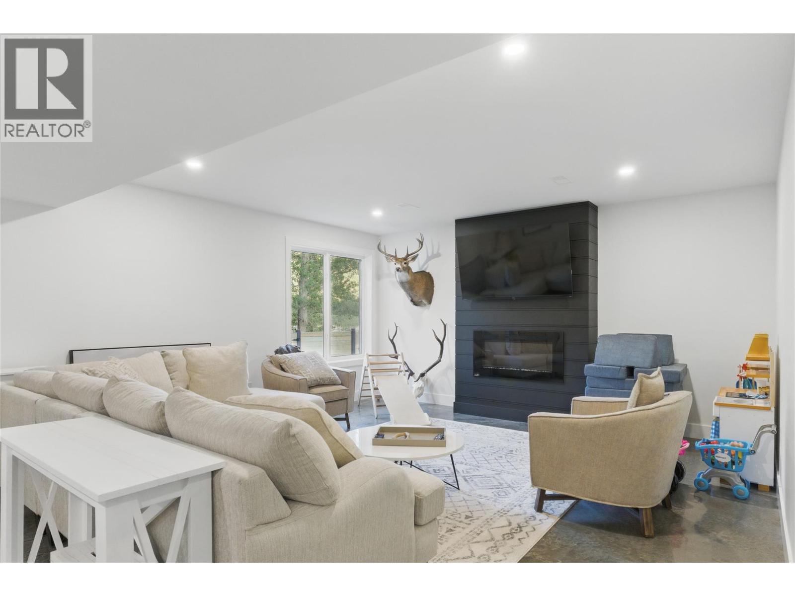 2744 Beachmount Crescent, Kamloops, British Columbia  V2B 0E6 - Photo 20 - 10366625