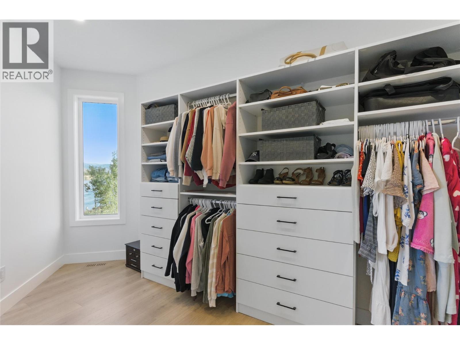 2744 Beachmount Crescent, Kamloops, British Columbia  V2B 0E6 - Photo 23 - 10366625