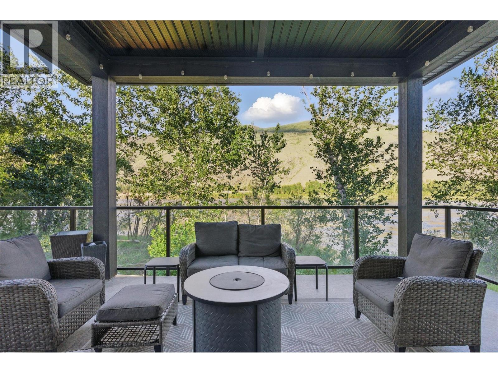 2744 Beachmount Crescent, Kamloops, British Columbia  V2B 0E6 - Photo 33 - 10366625