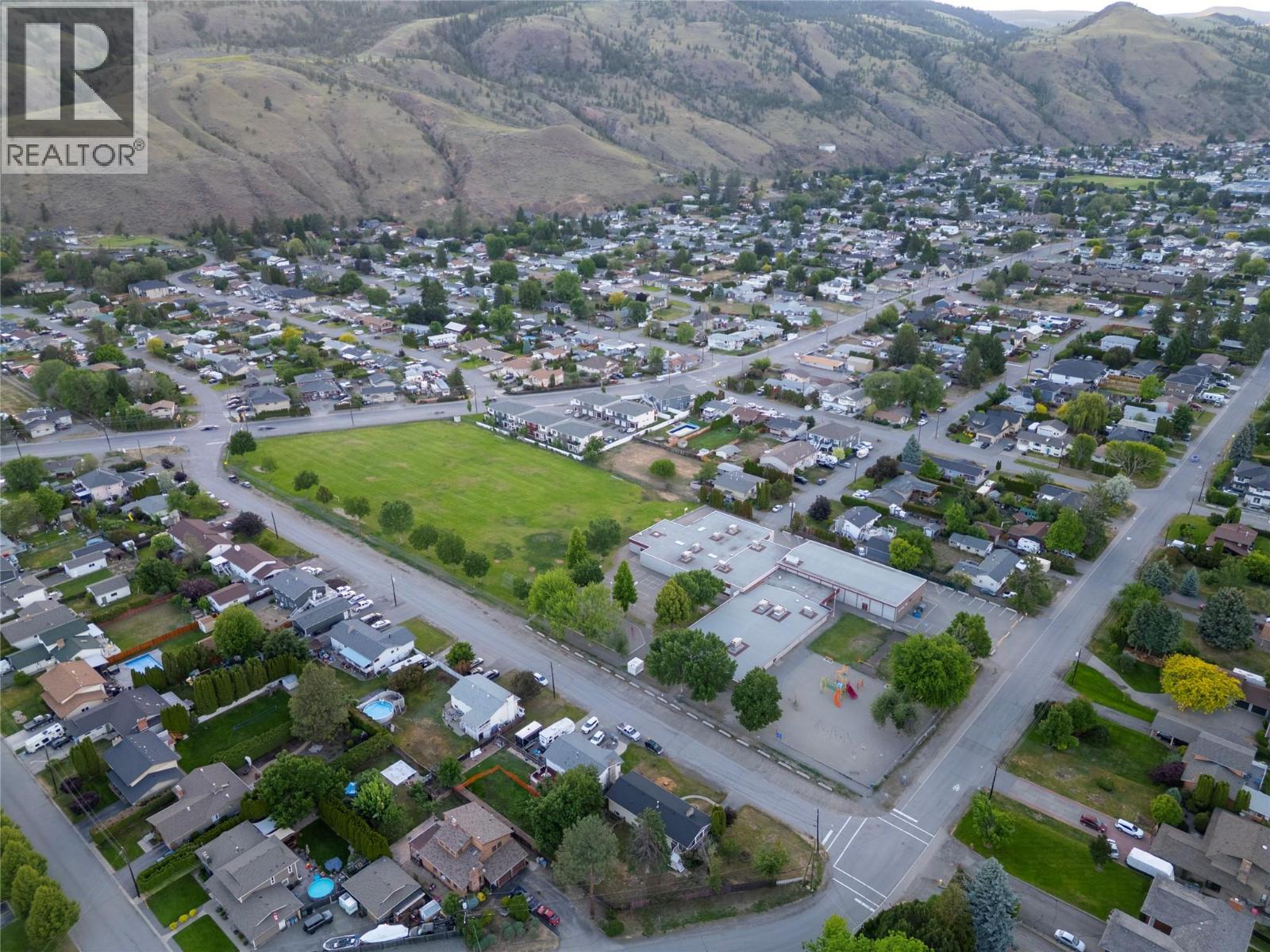 2744 Beachmount Crescent, Kamloops, British Columbia  V2B 0E6 - Photo 48 - 10366625