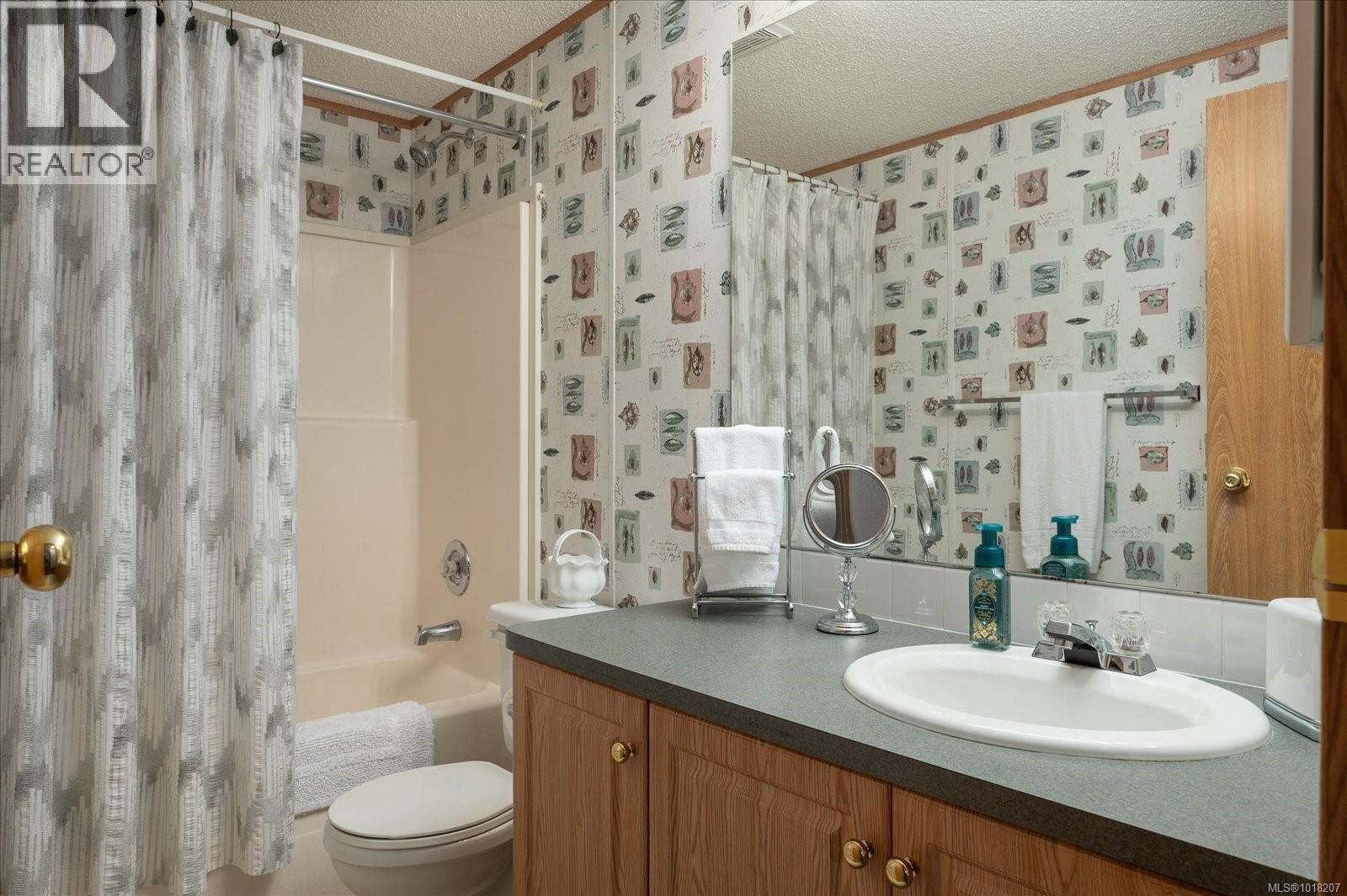 20 1247 Arbutus Rd, Parksville, British Columbia  V9P 1R3 - Photo 18 - 1018207