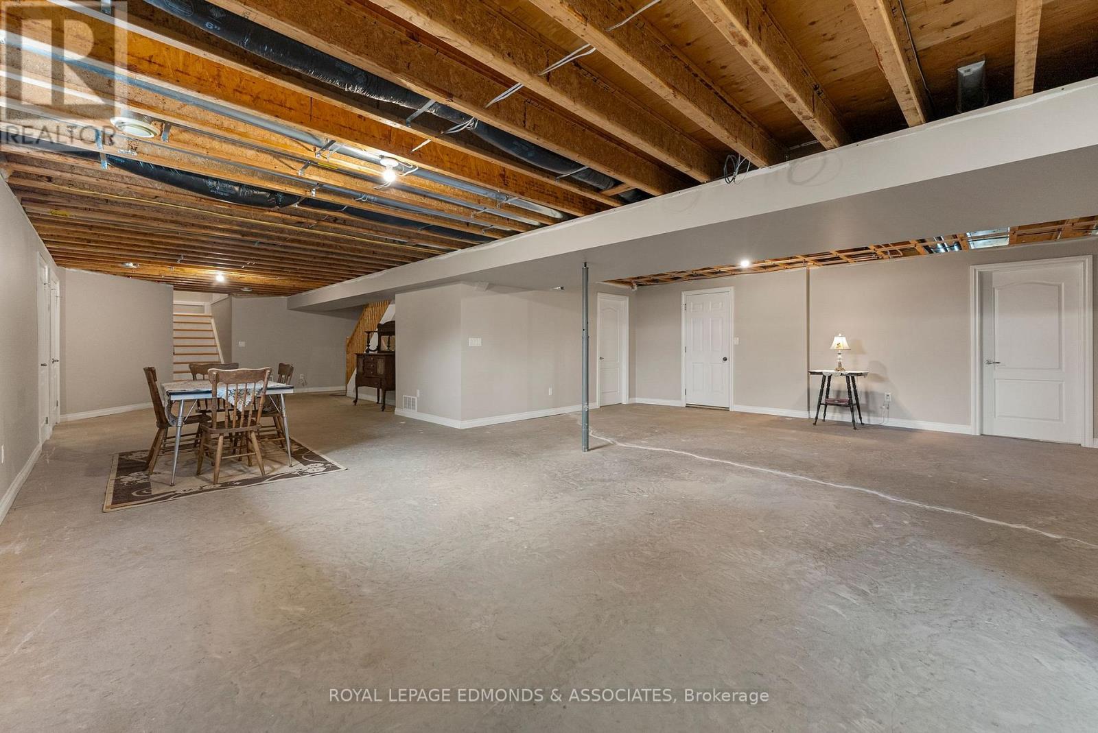 17 Minto Street, Whitewater Region, Ontario  K0J 1C0 - Photo 30 - X12479445