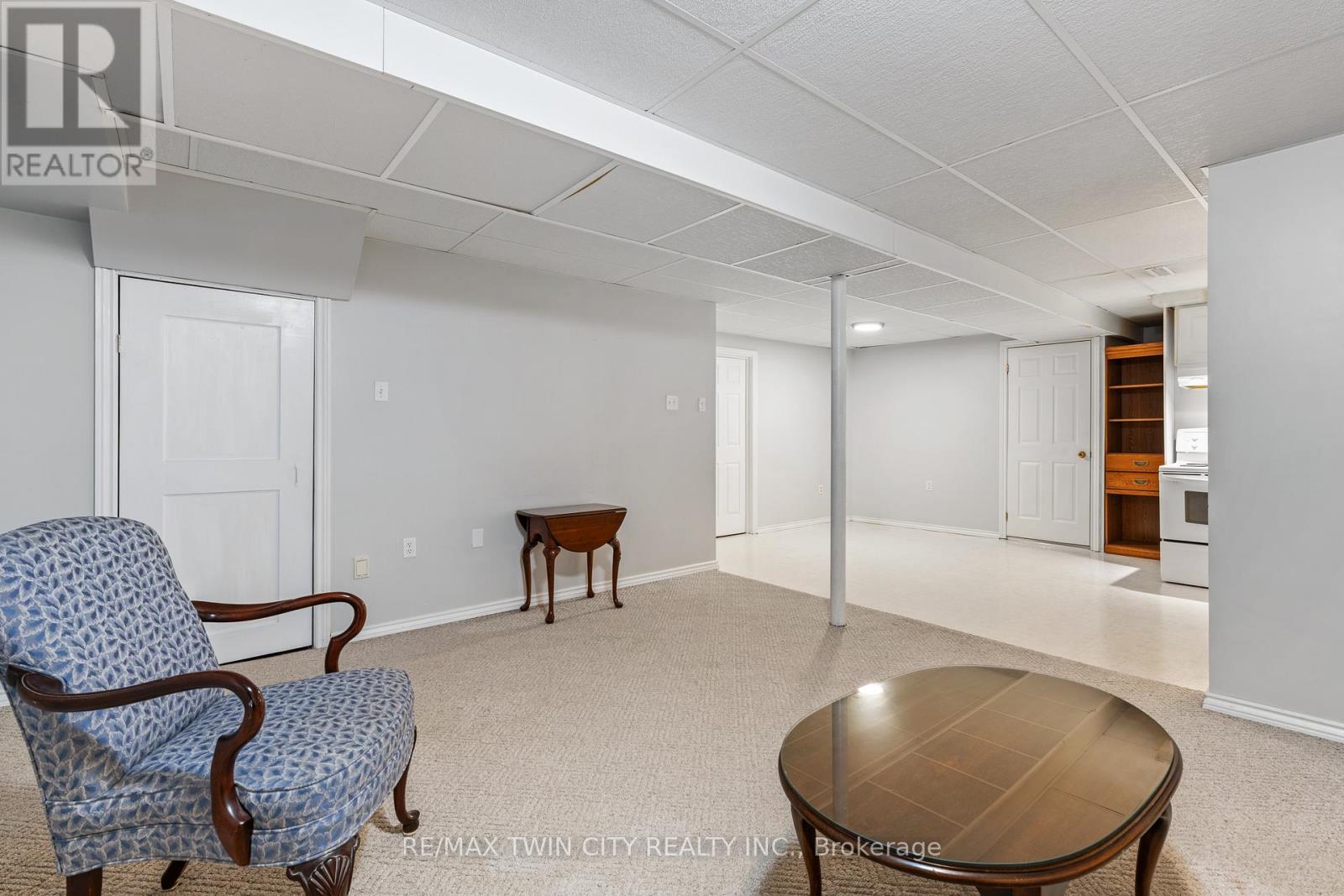86 Santa Maria Drive, Cambridge, Ontario  N1R 8A2 - Photo 38 - X12479406