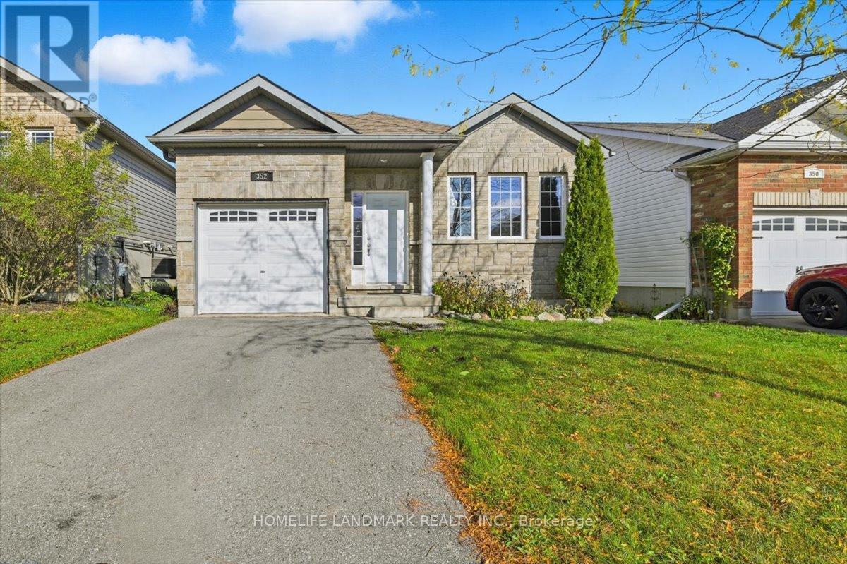 352 BLACKSMITH WAY, Peterborough, Ontario