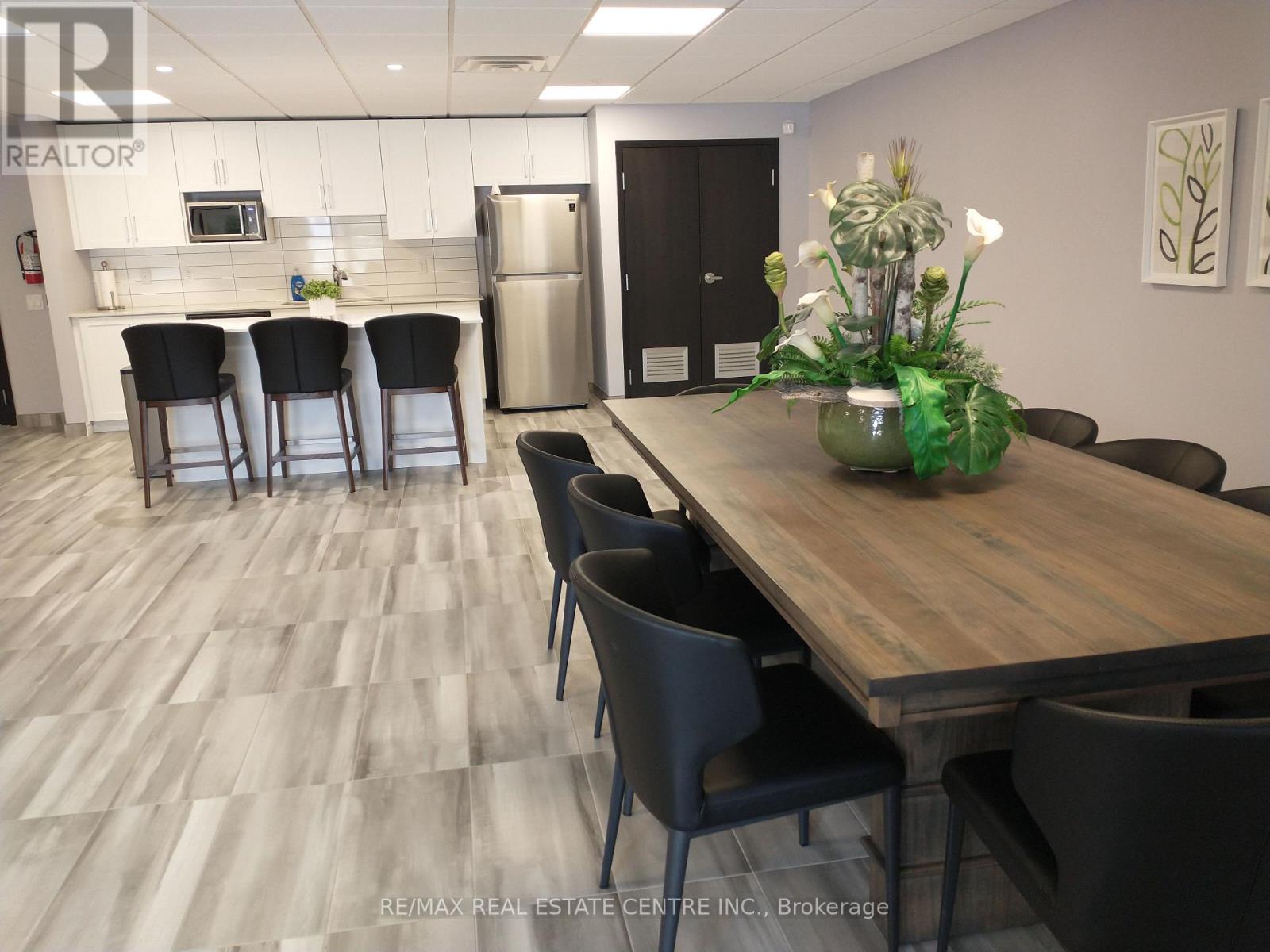 310 - 35 Kingsbury Square, Guelph, Ontario  N1L 0J4 - Photo 24 - X12479428