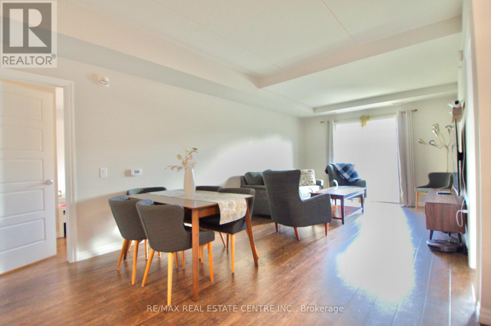310 - 35 Kingsbury Square, Guelph, Ontario  N1L 0J4 - Photo 8 - X12479428