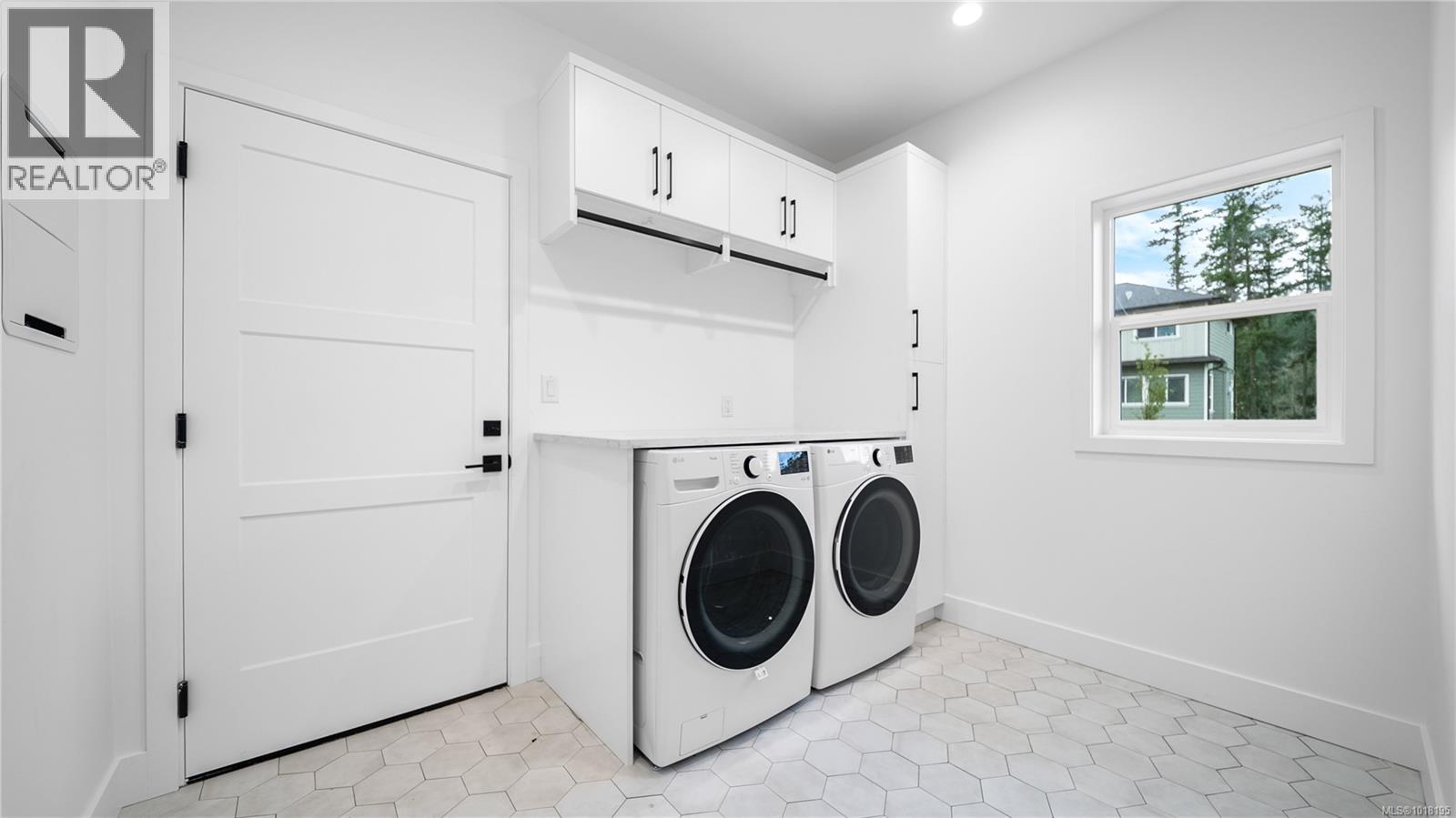 858 Tomack Loop, Langford, British Columbia  V9C 3X3 - Photo 38 - 1018195