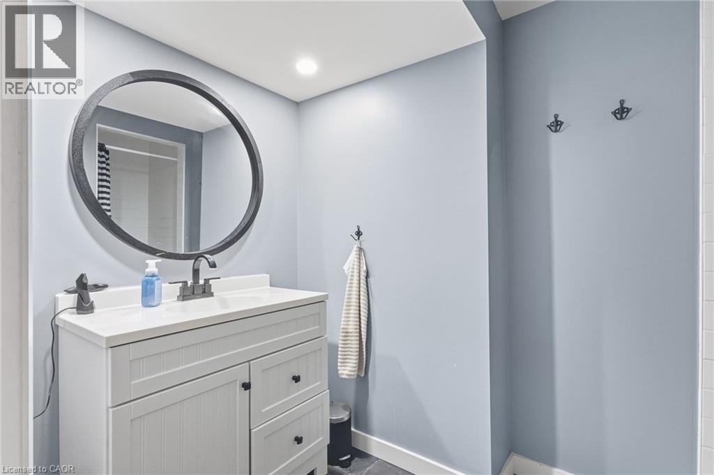 487 White Drive, Milton, Ontario  L9T 4G3 - Photo 27 - 40779672