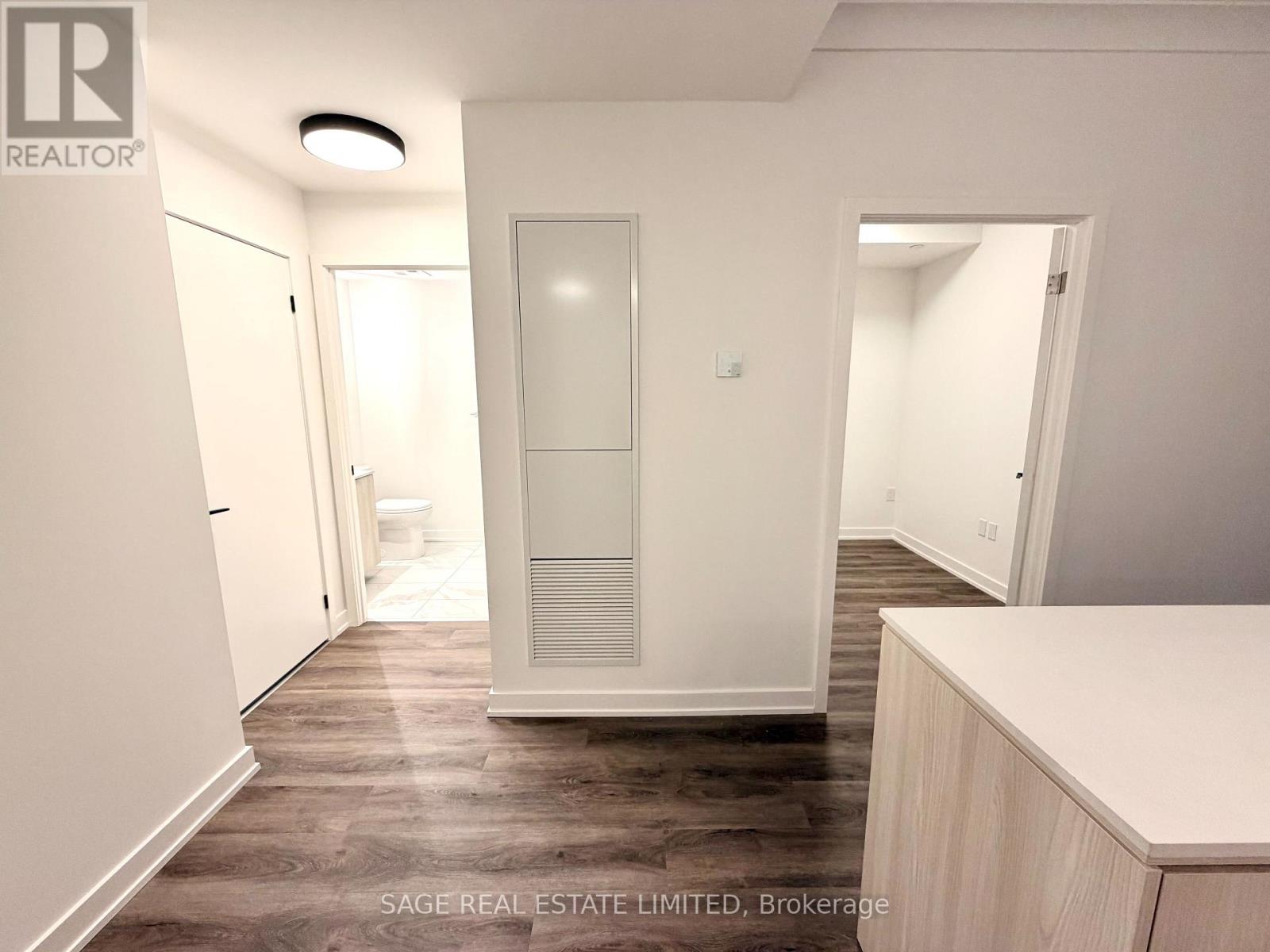 306 - 123 Portland Street, Toronto, Ontario  M5V 0V9 - Photo 4 - C12479443
