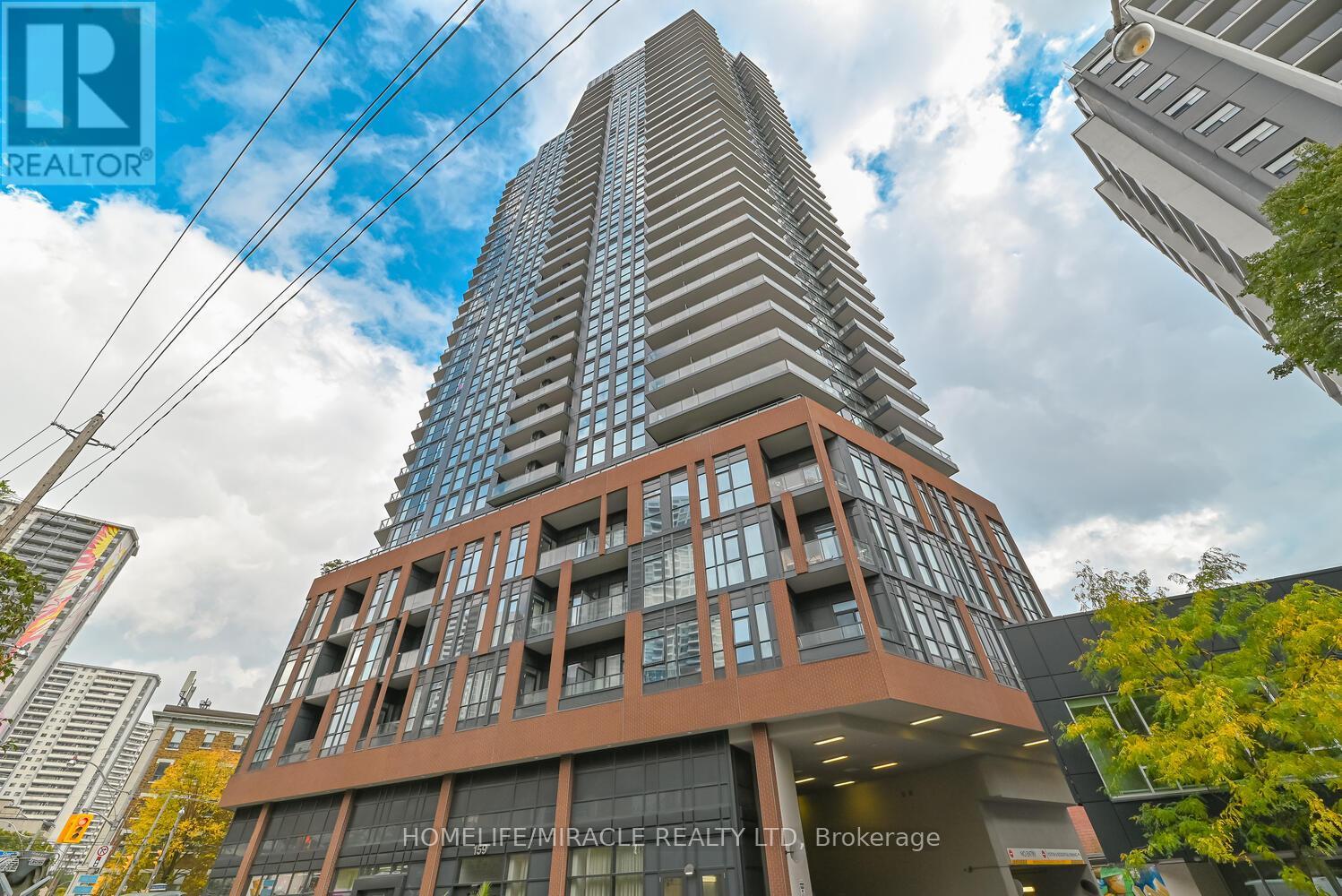 604 - 159 Wellesley Street E, Toronto, Ontario  M4Y 0H5 - Photo 2 - C12479459
