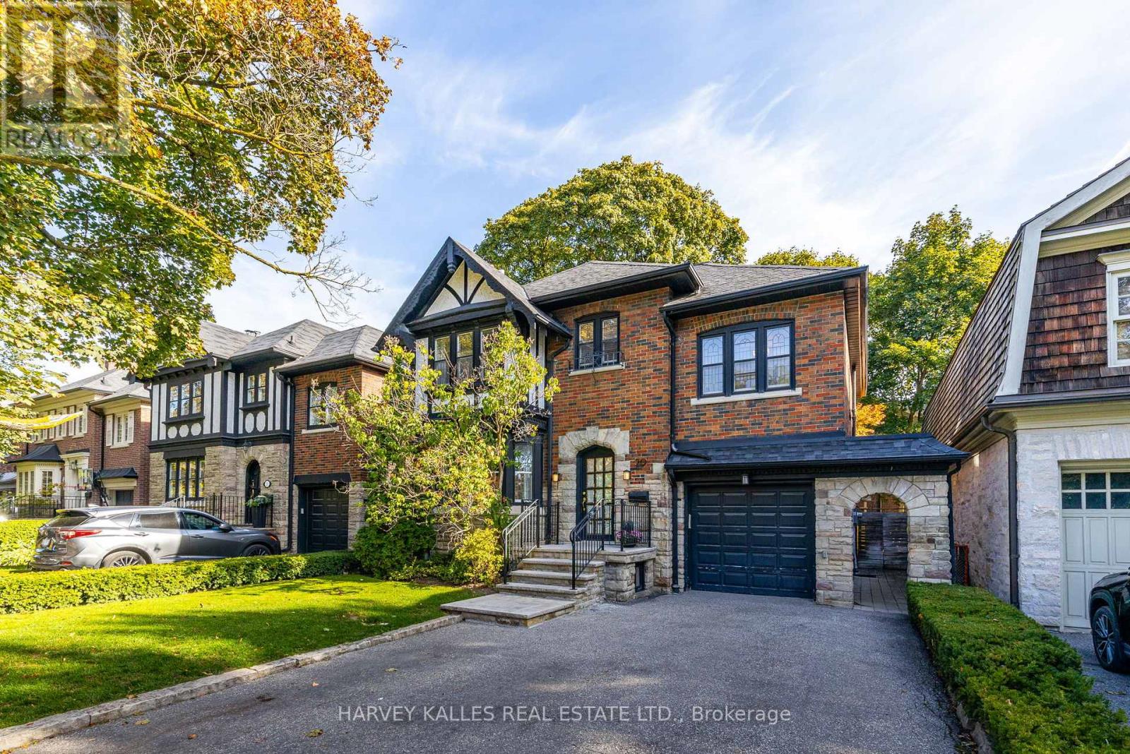 29 GLENARDEN ROAD, Toronto, Ontario