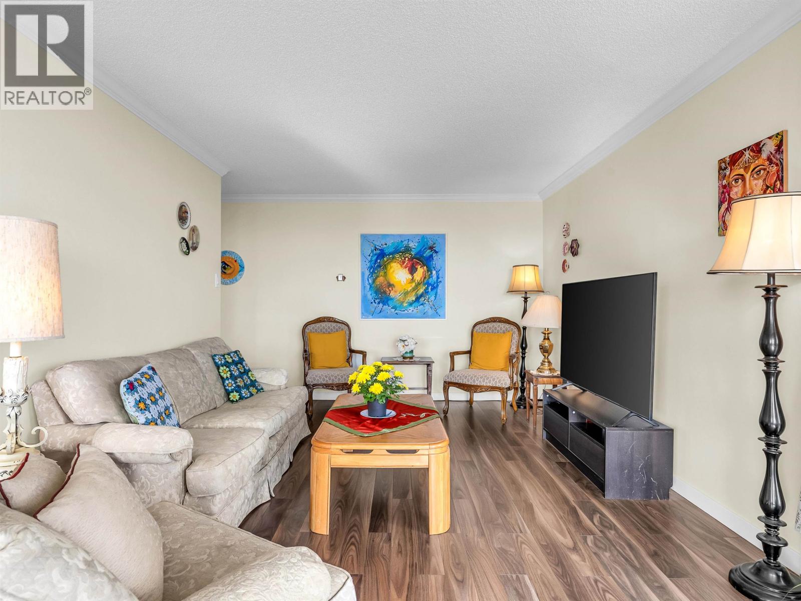 1609 2024 Fullerton Avenue, North Vancouver, British Columbia  V7P 3G4 - Photo 4 - R3061471