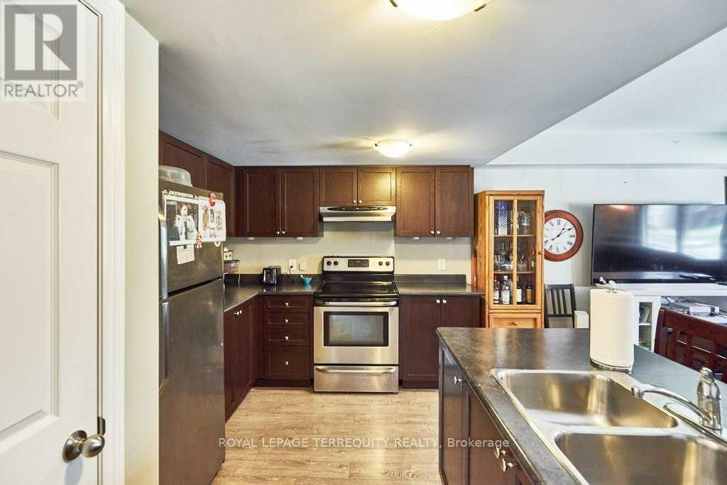 140 Mary Street N, Oshawa, Ontario  L1G 5B9 - Photo 18 - E12479435