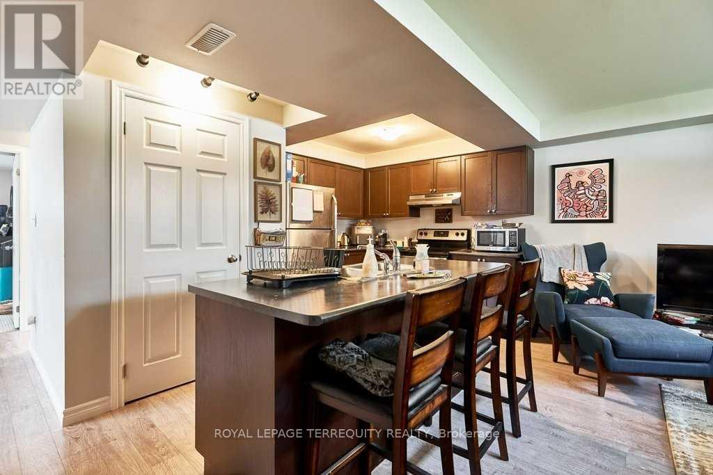 140 Mary Street N, Oshawa, Ontario  L1G 5B9 - Photo 6 - E12479435