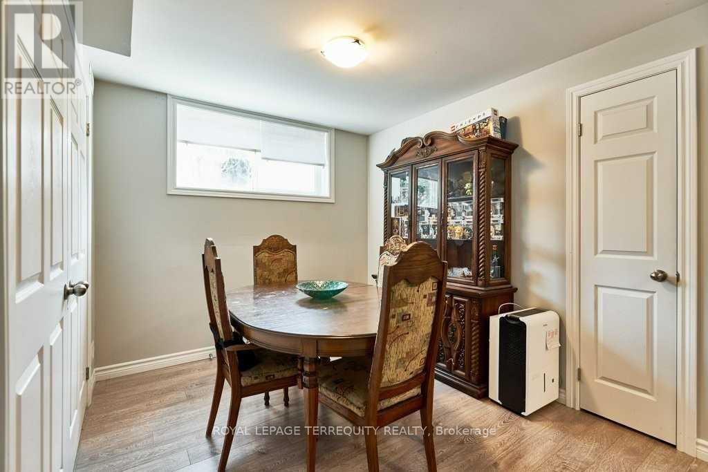 140 Mary Street N, Oshawa, Ontario  L1G 5B9 - Photo 8 - E12479435