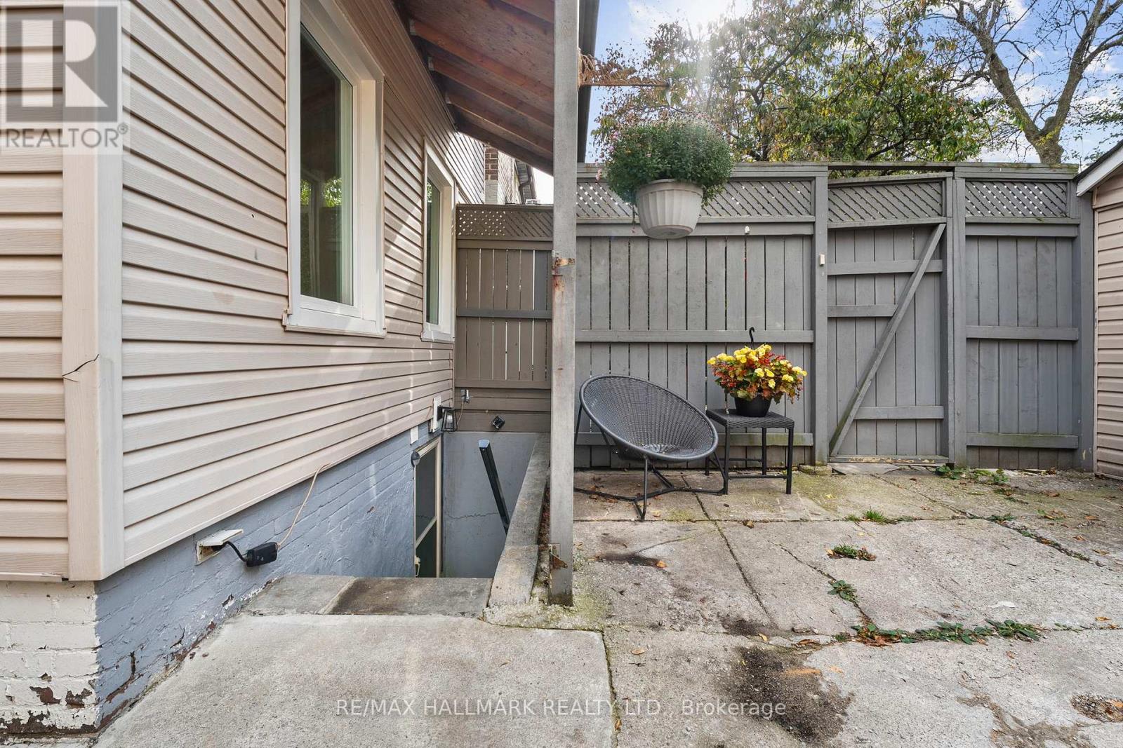 Basement - 412 Coxwell Avenue, Toronto, Ontario  M4L 3B7 - Photo 13 - E12479437