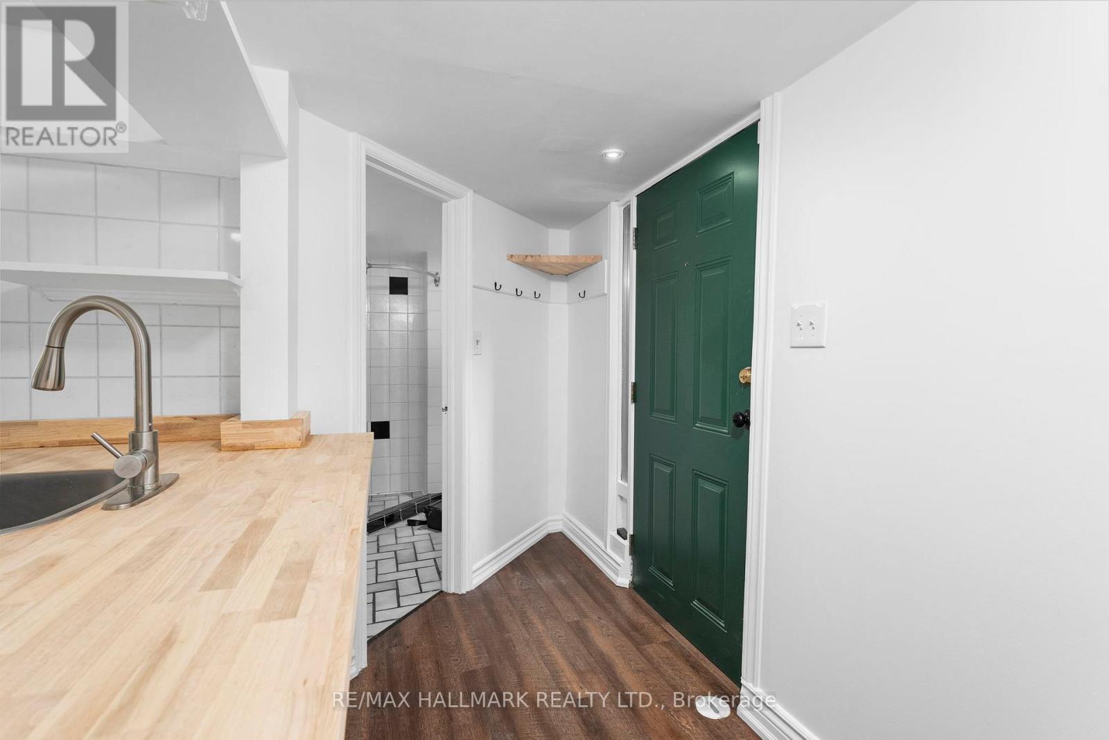 Basement - 412 Coxwell Avenue, Toronto, Ontario  M4L 3B7 - Photo 14 - E12479437