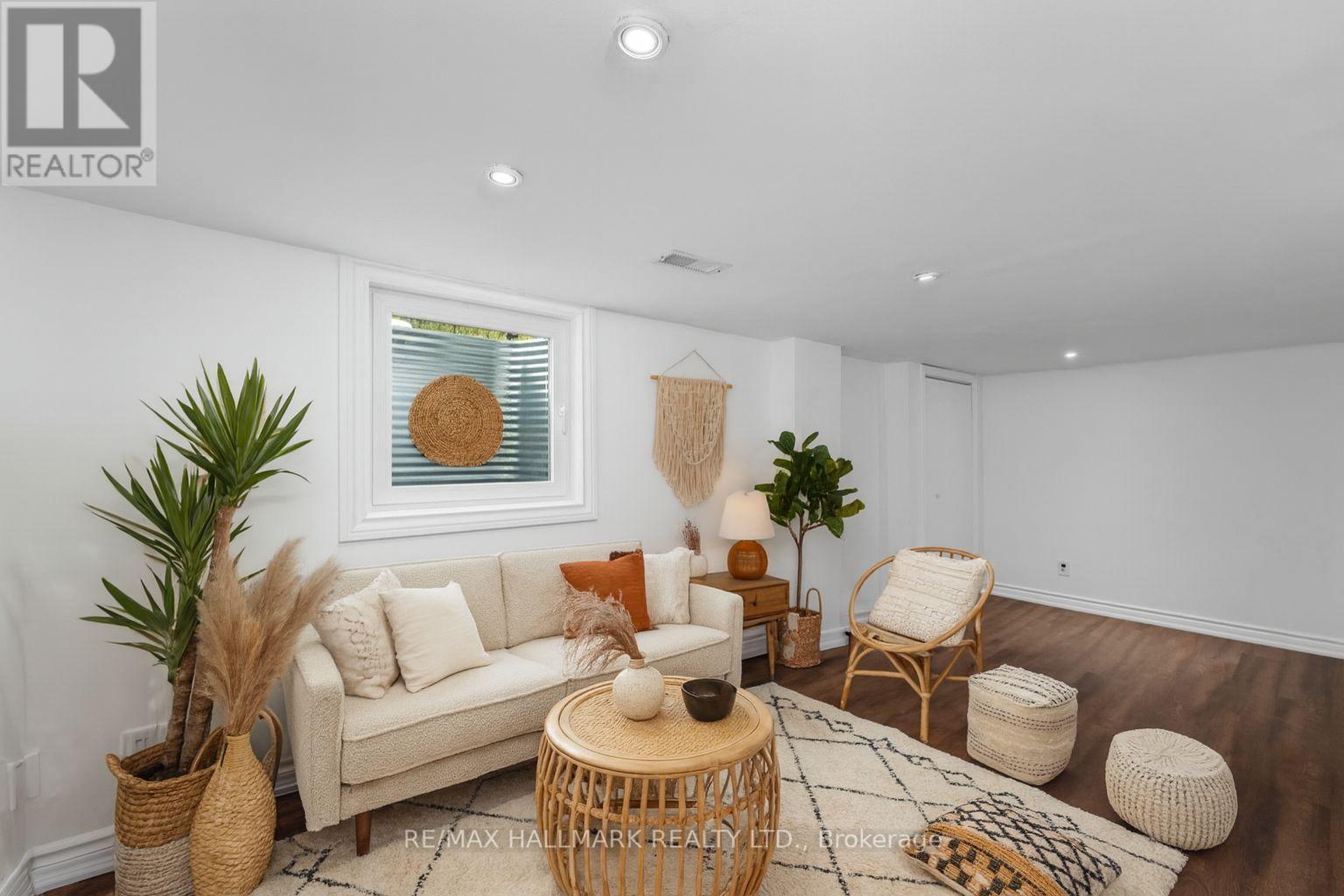 Basement - 412 Coxwell Avenue, Toronto, Ontario  M4L 3B7 - Photo 3 - E12479437