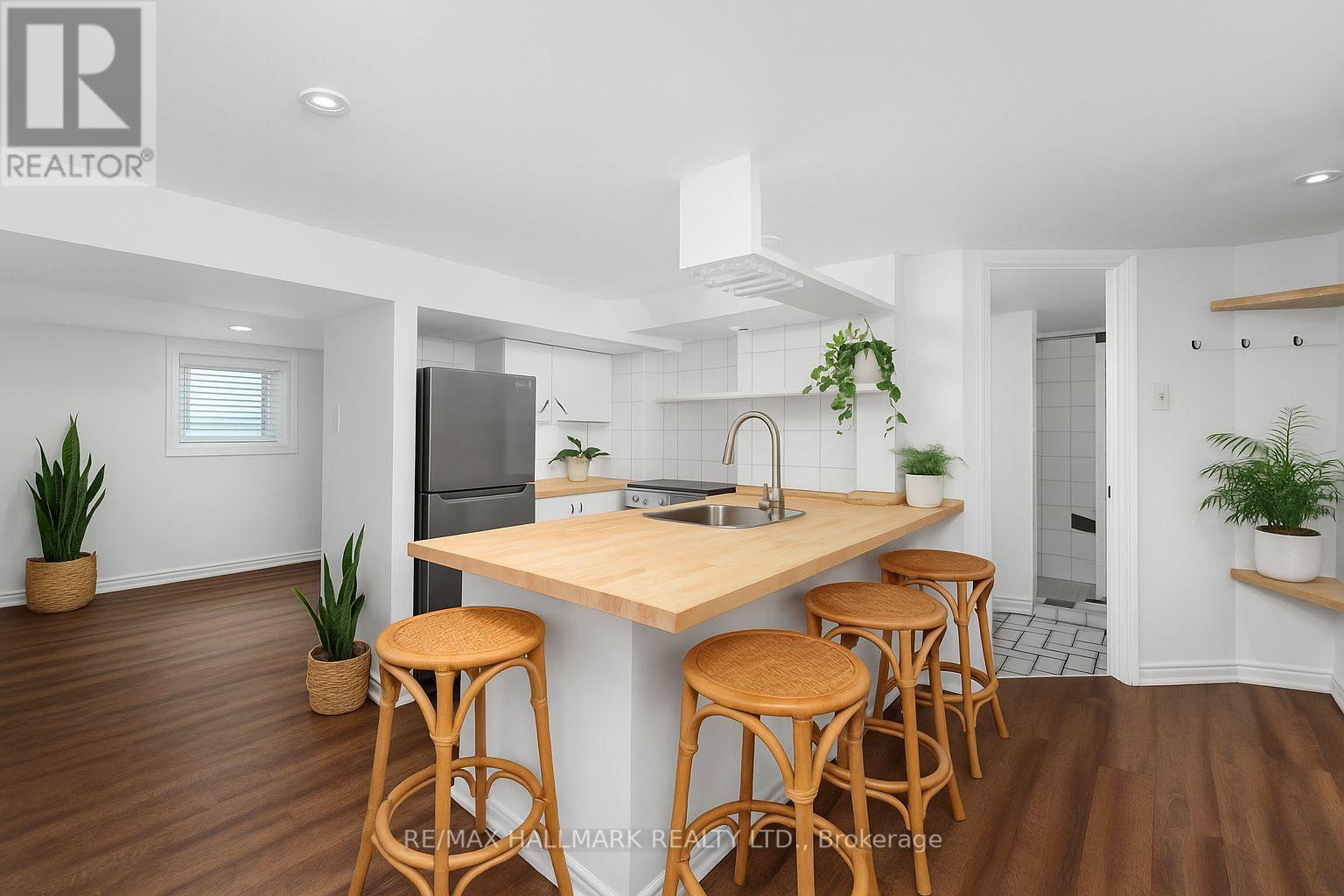 Basement - 412 Coxwell Avenue, Toronto, Ontario  M4L 3B7 - Photo 5 - E12479437