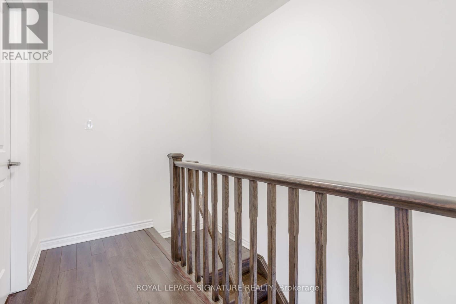 8 Fusilier Drive, Toronto, Ontario  M1L 0J4 - Photo 17 - E12479447