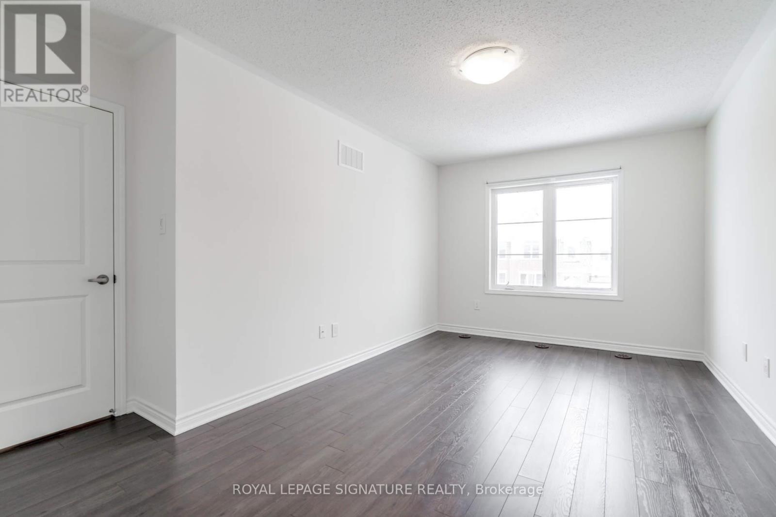 8 Fusilier Drive, Toronto, Ontario  M1L 0J4 - Photo 20 - E12479447