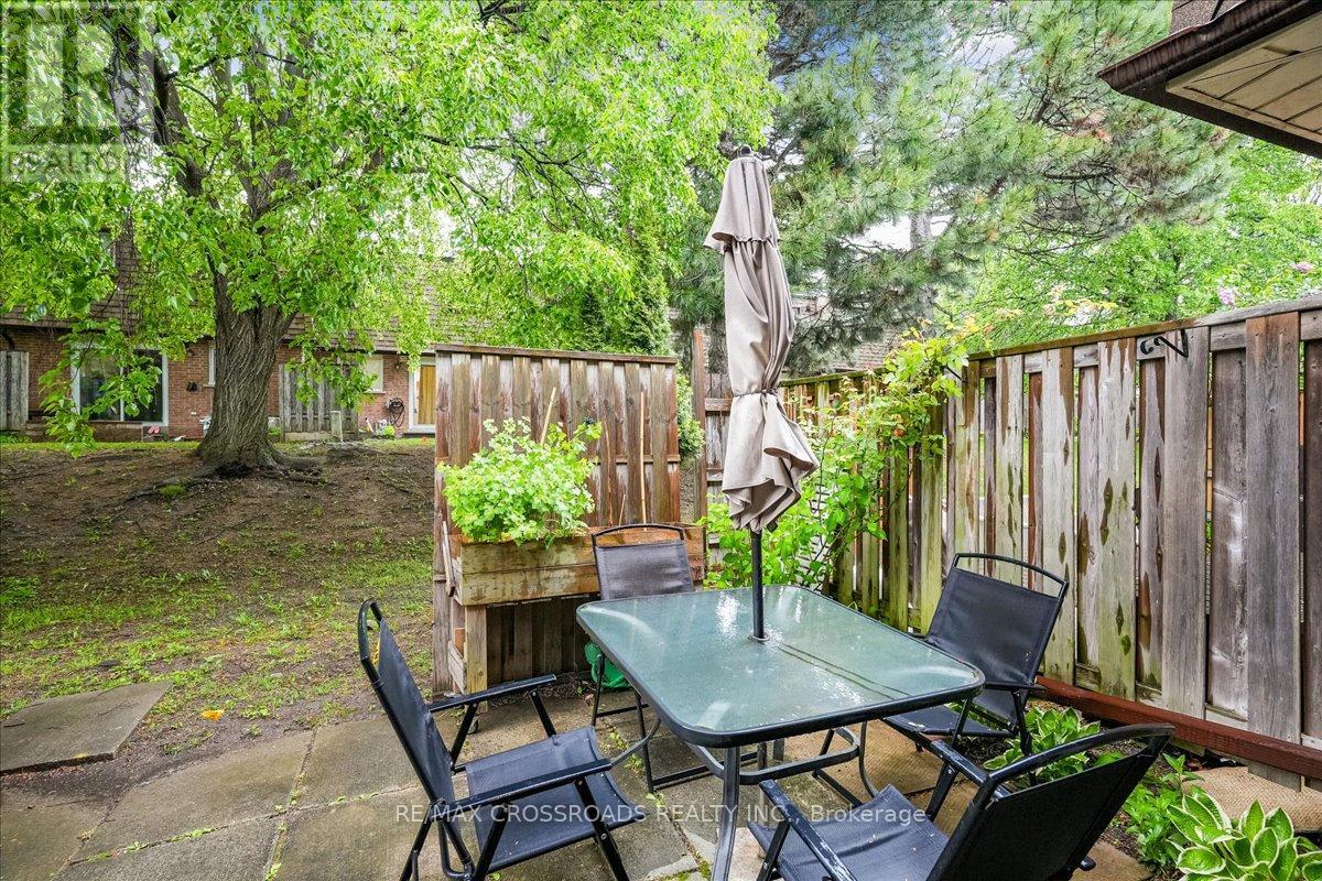 43 - 121 L'amoreaux Drive, Toronto, Ontario  M1W 2J9 - Photo 32 - E12479490