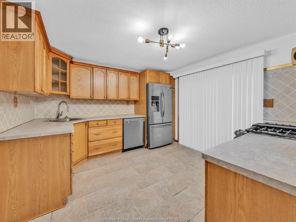 10442 Shenandoah Crescent, Windsor, Ontario  N8R 1B5 - Photo 14 - 25027044