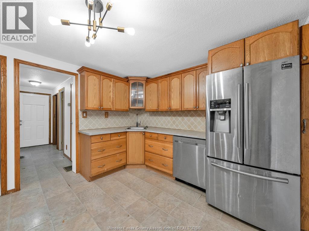 10442 Shenandoah Crescent, Windsor, Ontario  N8R 1B5 - Photo 15 - 25027044